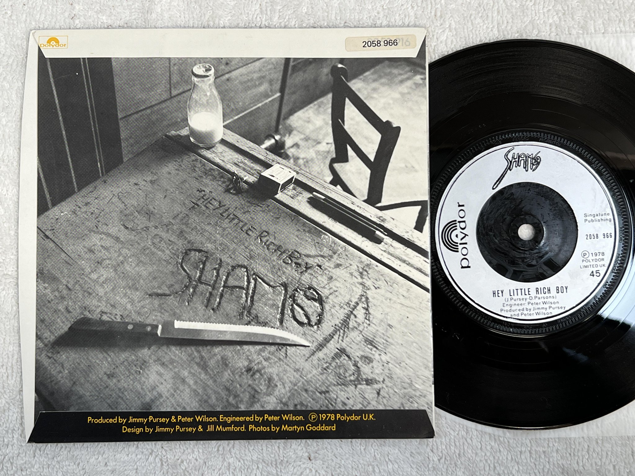 Omslagsbild för skivan SHAM 69 There's Gonna Be A Borstal Break-Out 7" -78 UK POLYDOR 2058 966