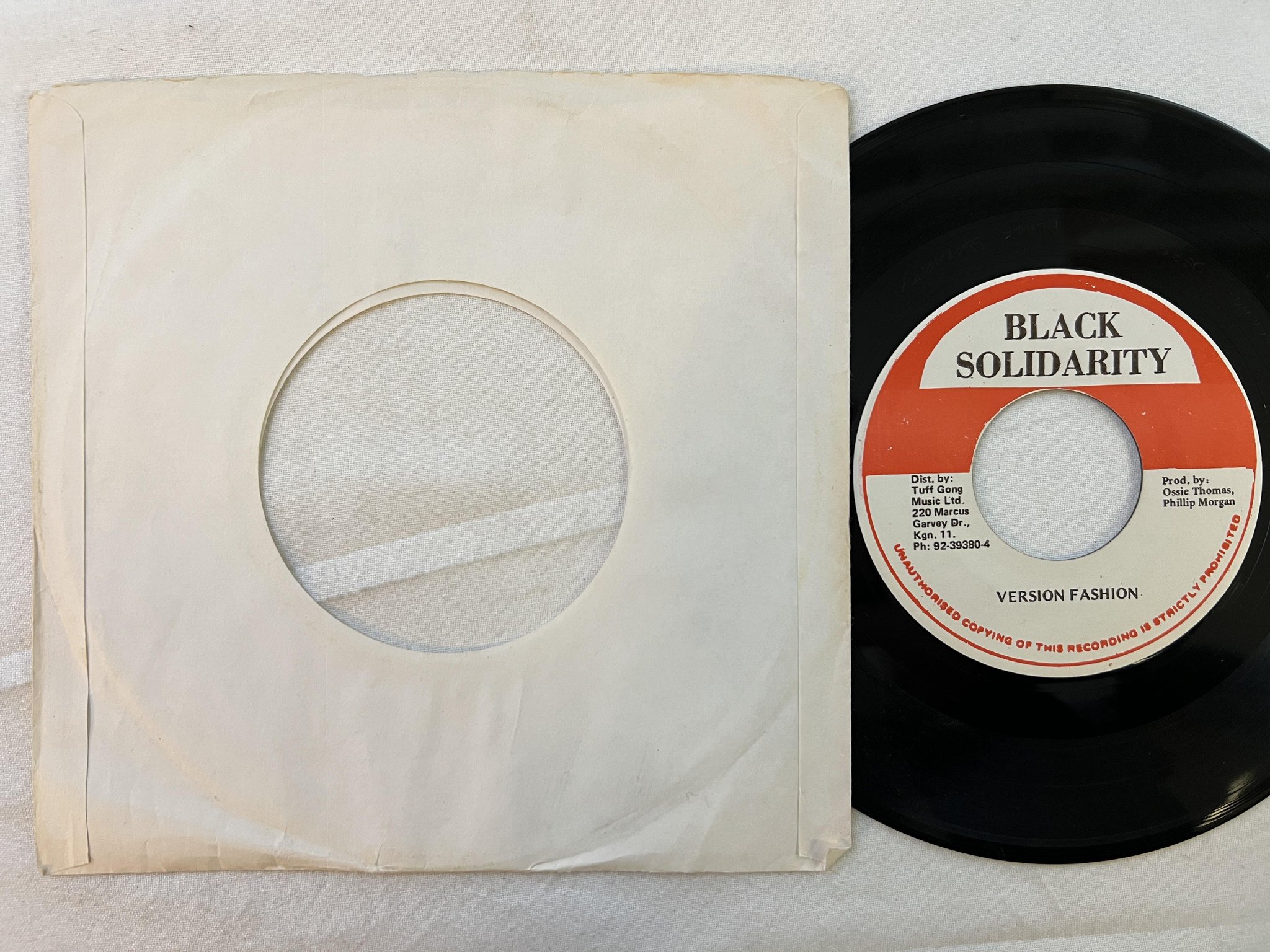 Omslagsbild för skivan WILLARD JONES we in a bubbling 7" Jamaica BLACK SOLIDARITY