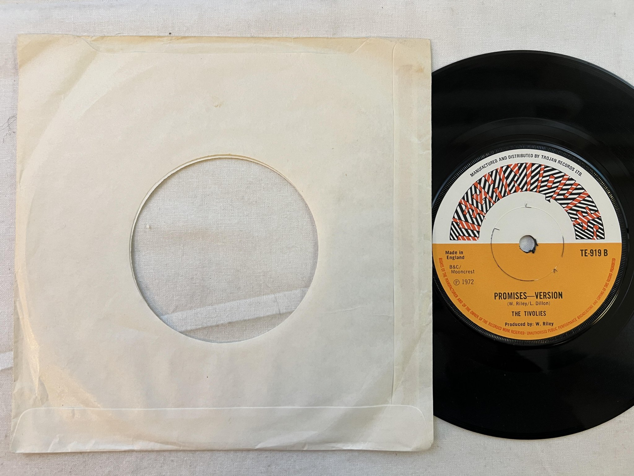 Omslagsbild för skivan THE ETHIOPIANS promises 7" -72 TECHNIQUES TE-919