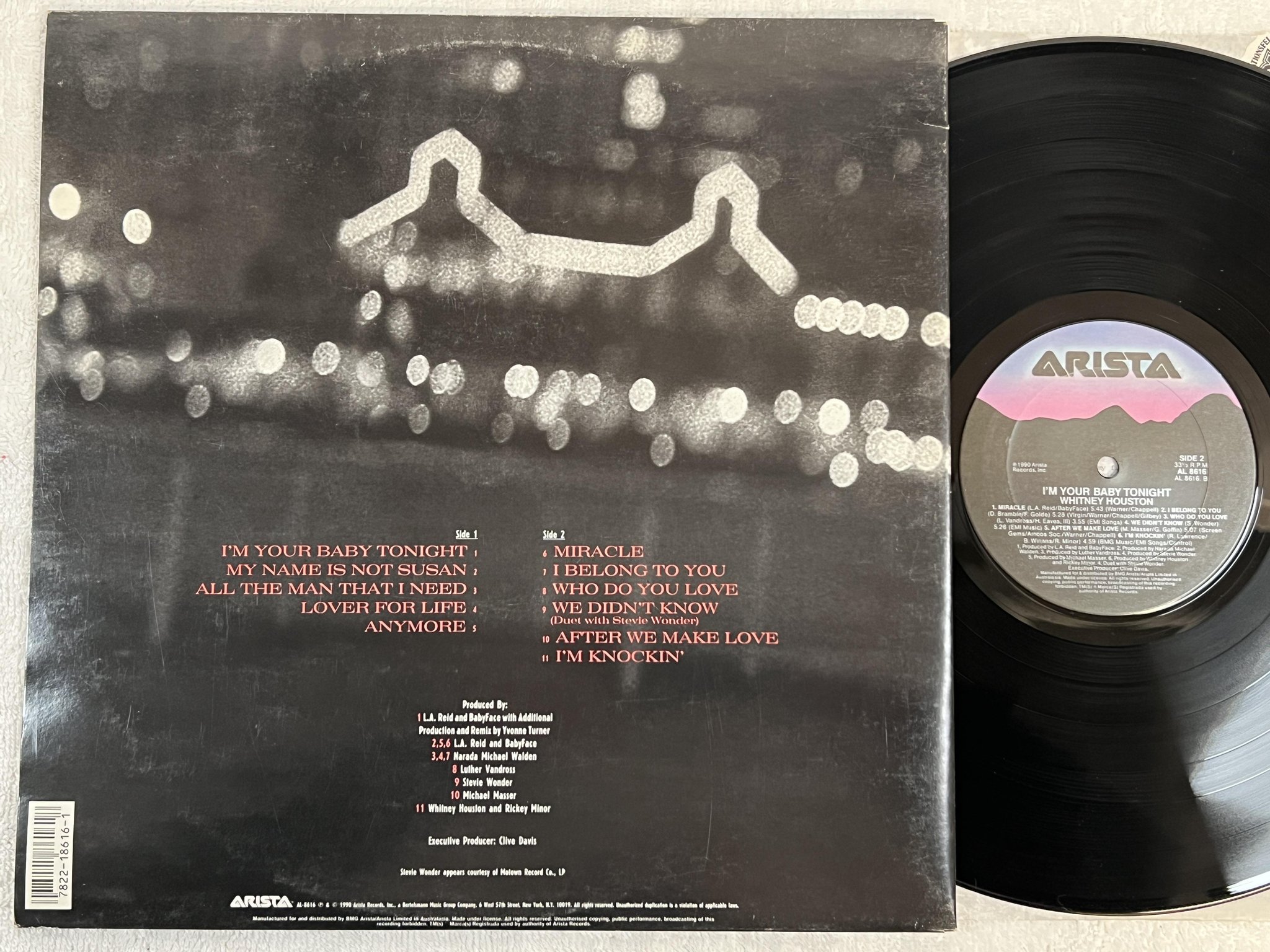 Omslagsbild för skivan WHITNEY HOUSTON I'm your baby tonight LP -90 US ARISTA AL 8616