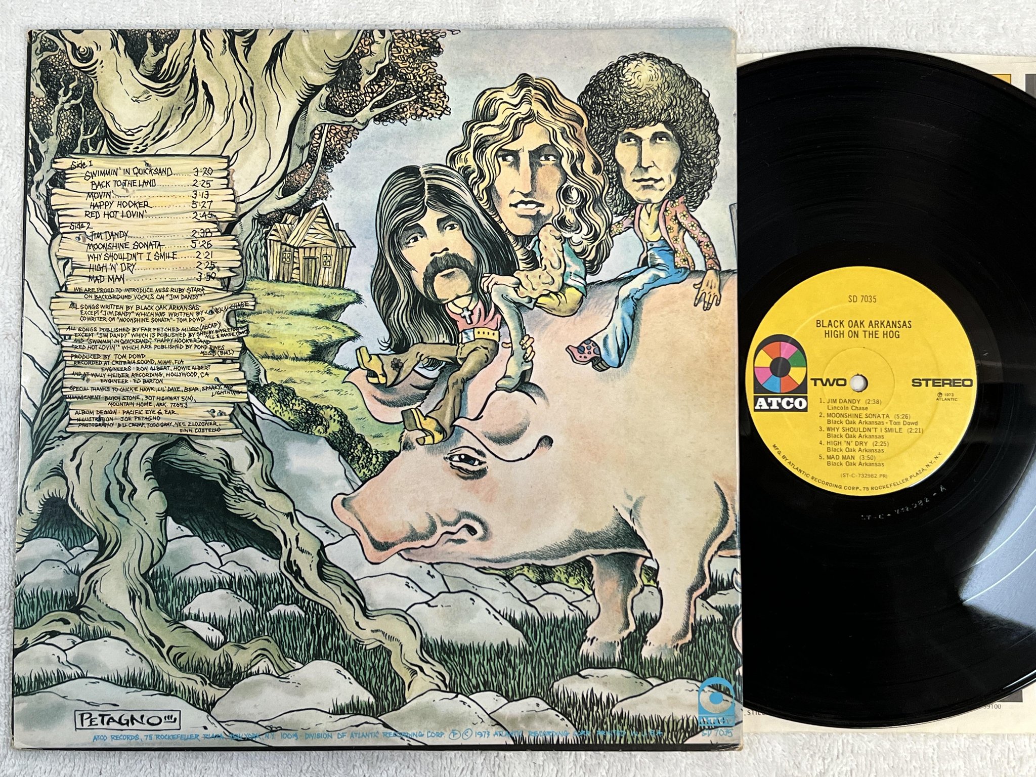 Omslagsbild för skivan BLACK OAK ARKANSAS high on the hog LP -73 US ATCO SD 7035