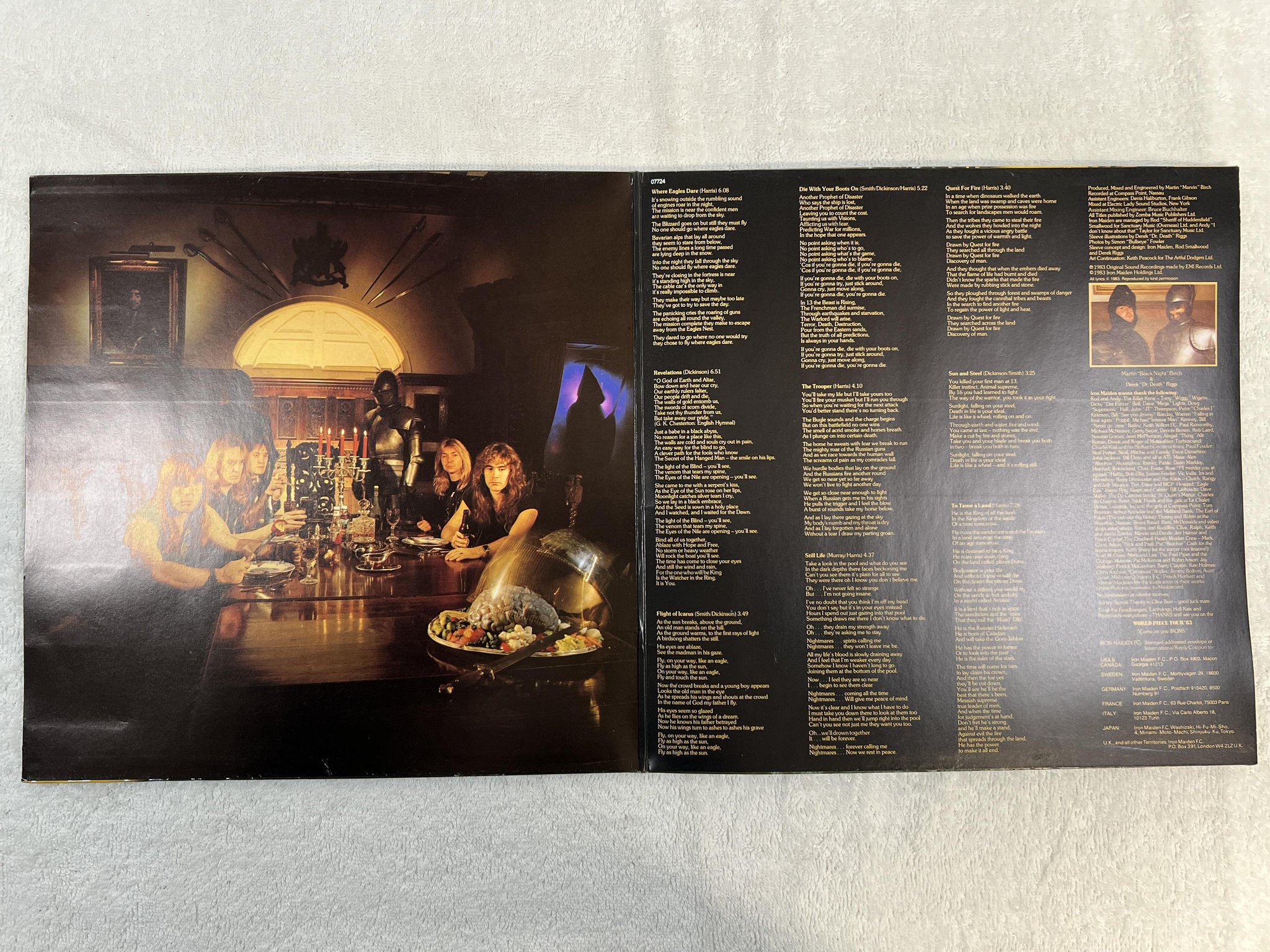 Omslagsbild för skivan IRON MAIDEN piece of mind LP -83 Hol EMI 1C 064-07724