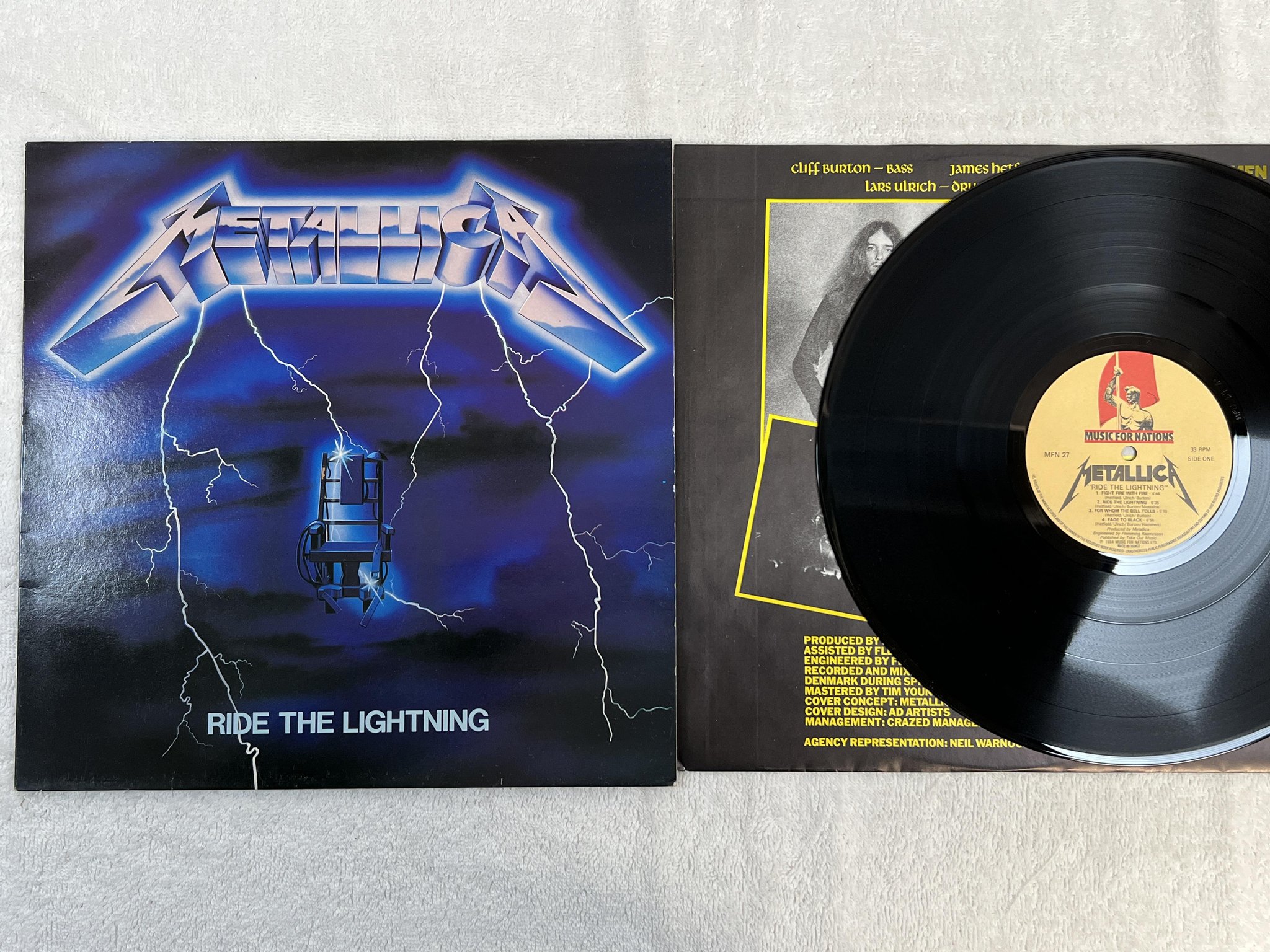 Omslagsbild för skivan METALLICA ride the lightning LP -84 UK MUSIC FOR NATIONS MFN 27 ** VERY RARE **