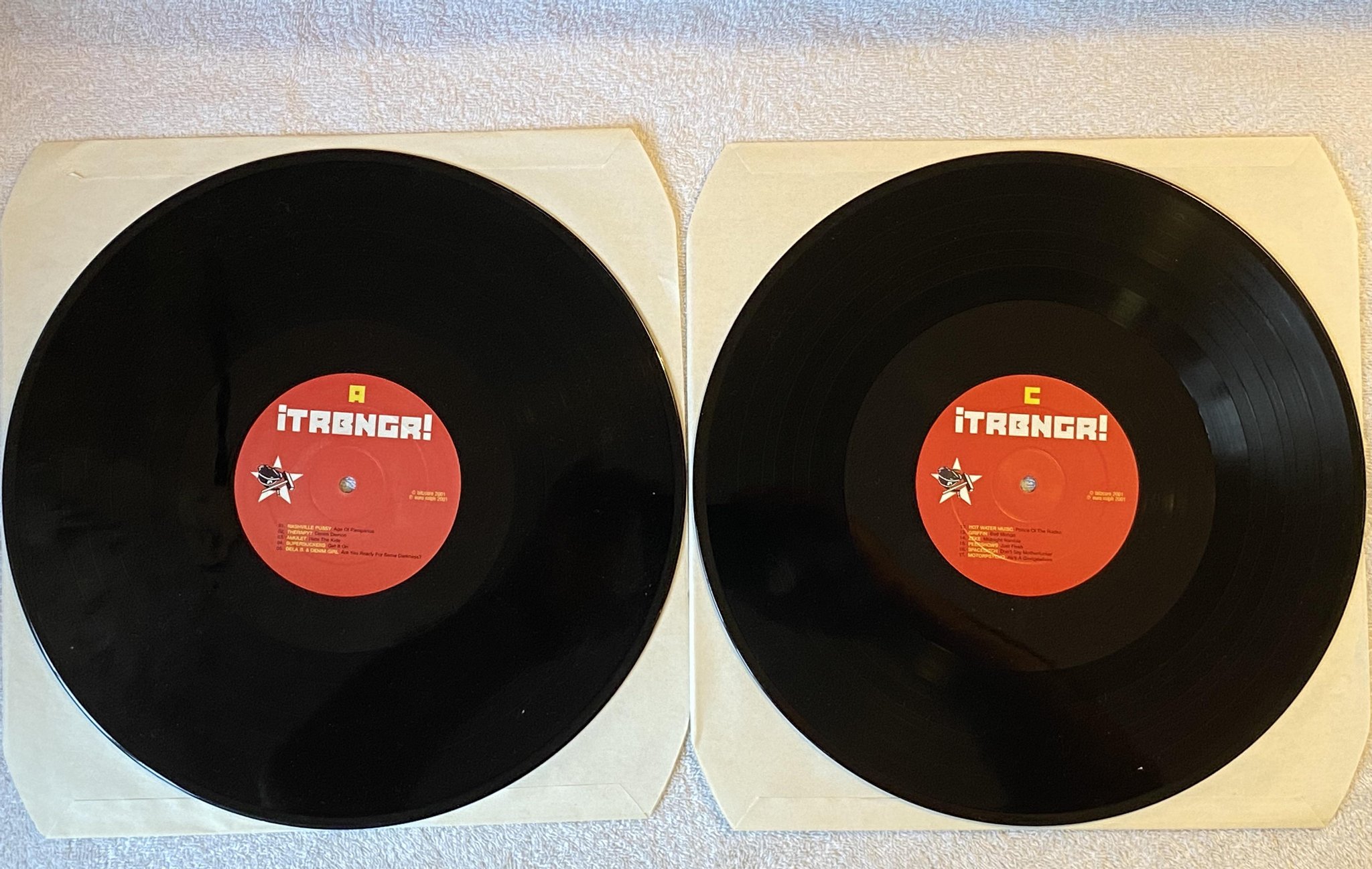 Omslagsbild för skivan V/A Alpha Motherfuckers - A Tribute To Turbonegro 2xLP 2001 Ger BITZCORE BC 1723