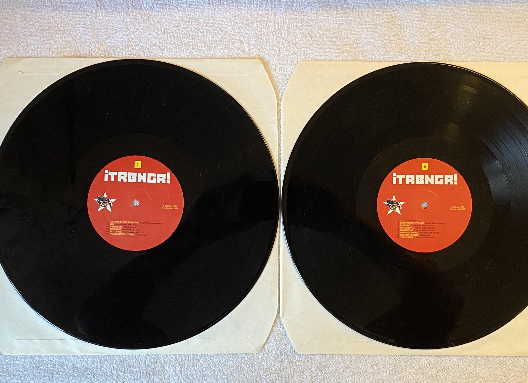 Omslagsbild för skivan V/A Alpha Motherfuckers - A Tribute To Turbonegro 2xLP 2001 Ger BITZCORE BC 1723