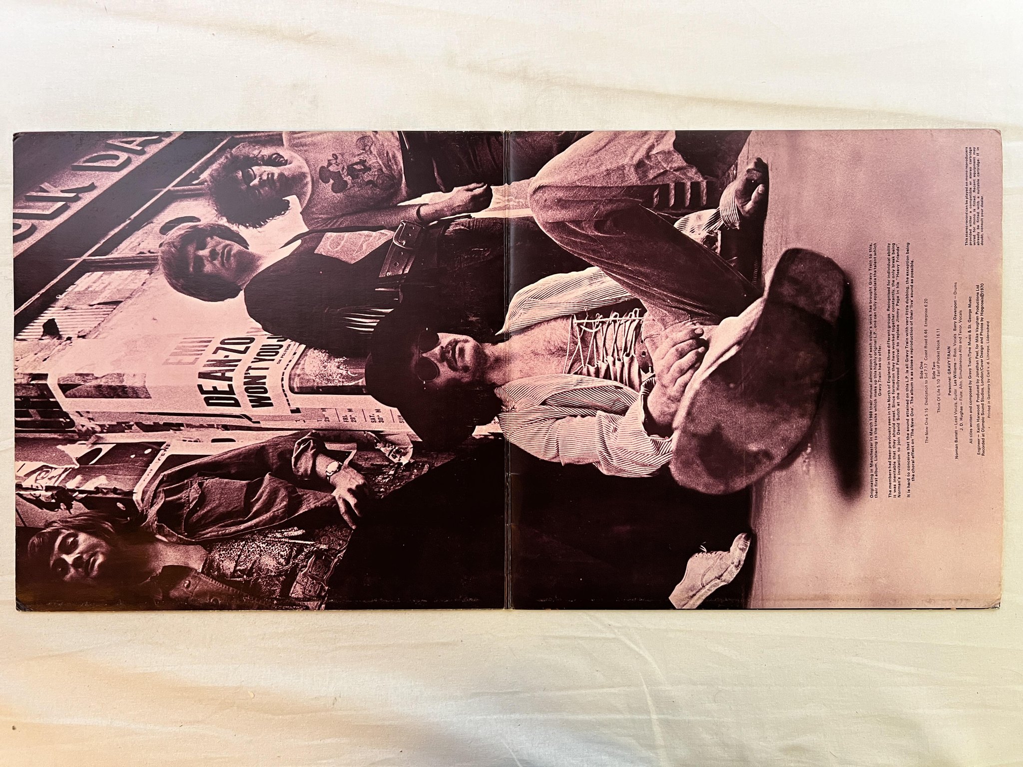 Omslagsbild för skivan GRAVY TRAIN s/t LP -71 Ger VERTIGO swirl 6360 023 *** rare prog ***