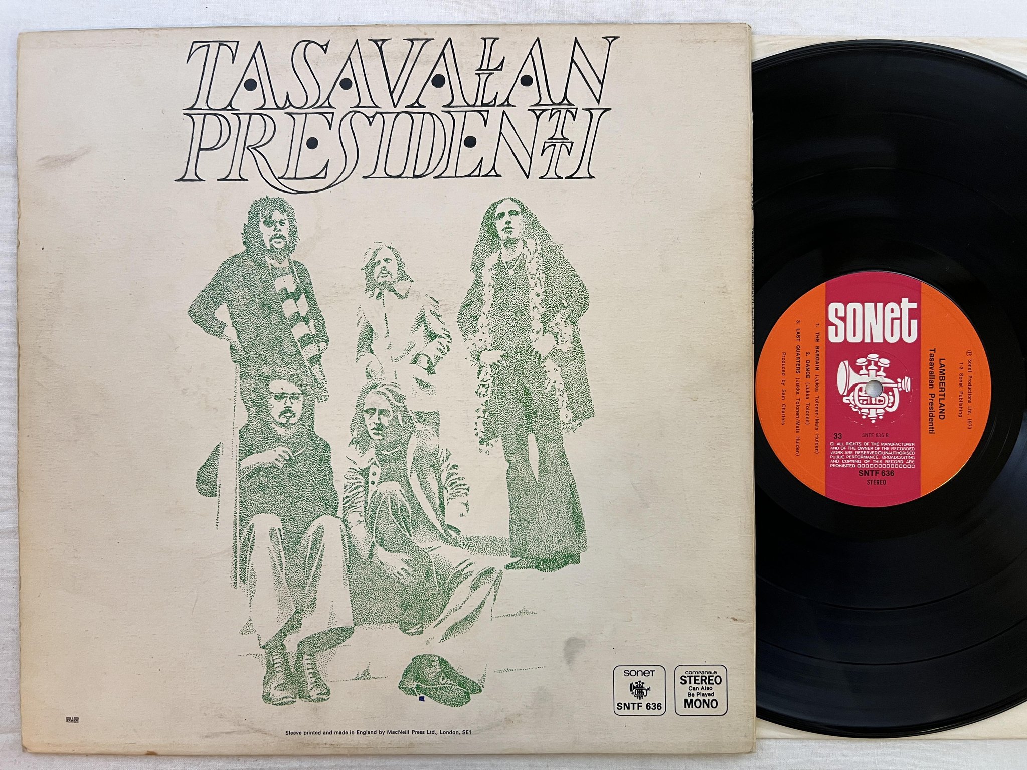Omslagsbild för skivan TASAVALLAN PRESIDENTTI lambertland LP -73 UK Sonet SNTF 636