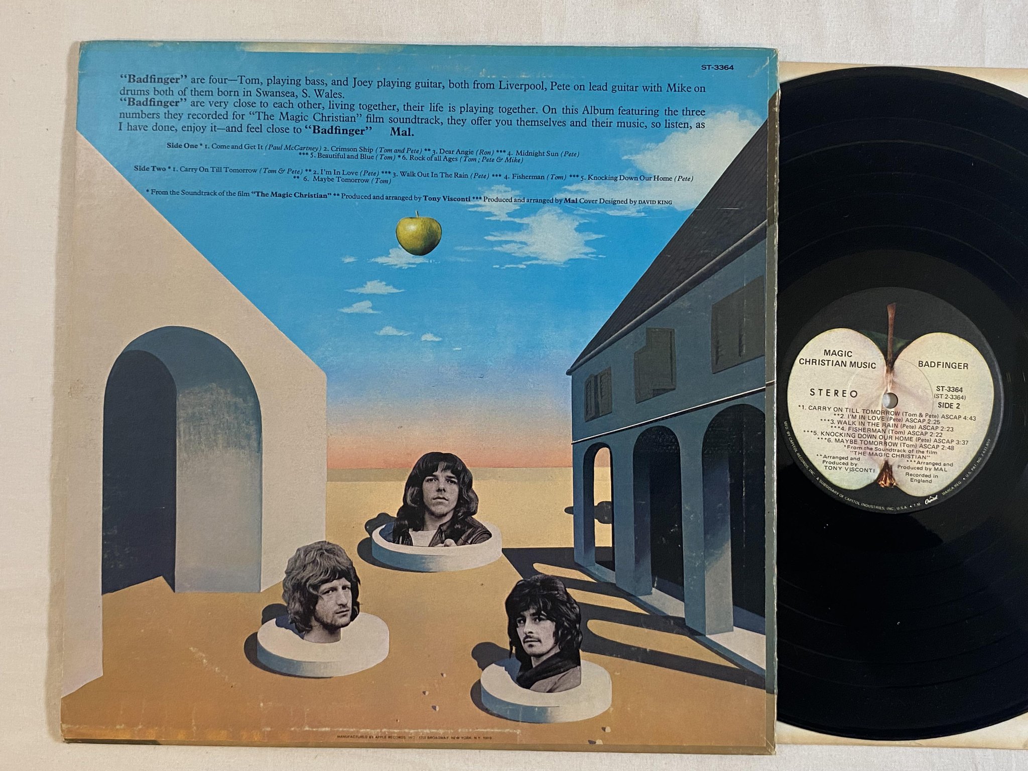 Omslagsbild för skivan BADFINGER magic christian music LP US APPLE ST 3364
