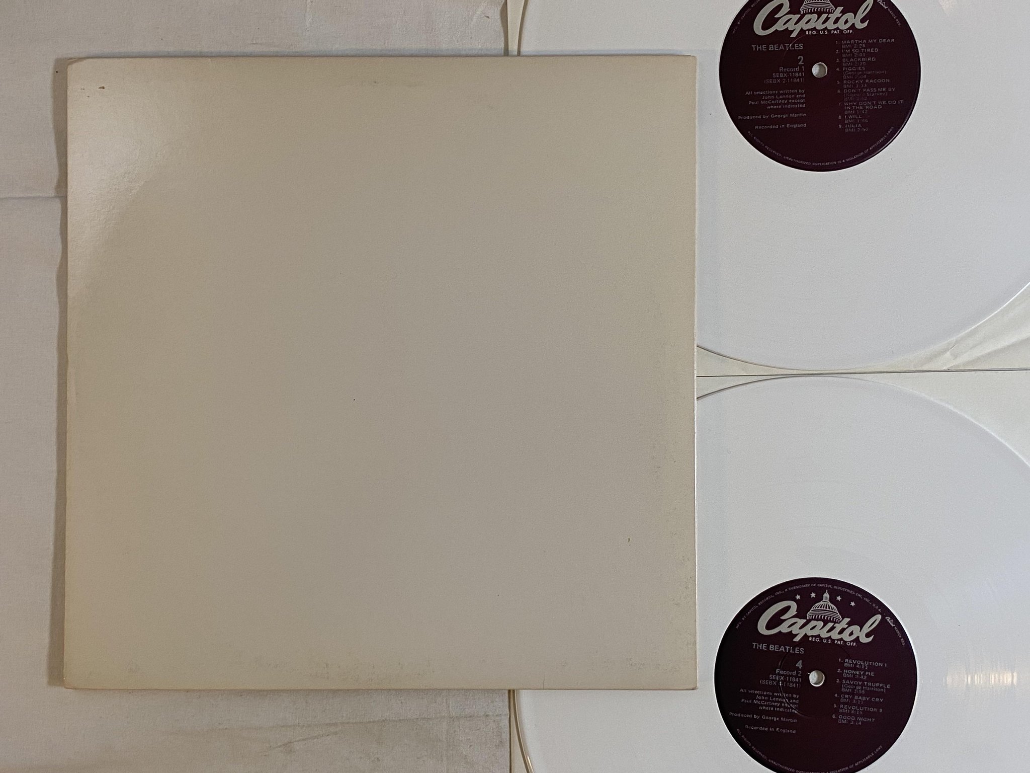 Omslagsbild för skivan THE BEATLES white album 2xLP -78 US CAPITOL SEBX-11841 *** white vinyl ***