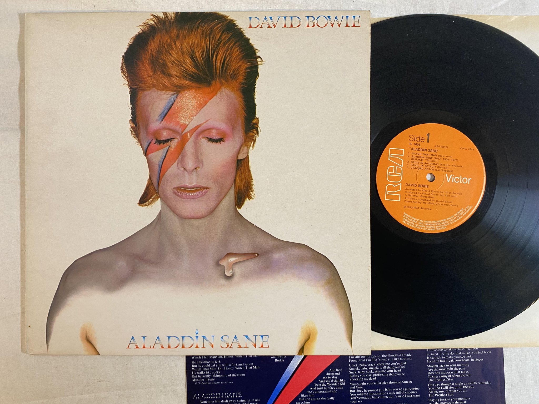 Omslagsbild för skivan DAVID BOWIE aladdin sane LP -73 UK RCA RS 1001