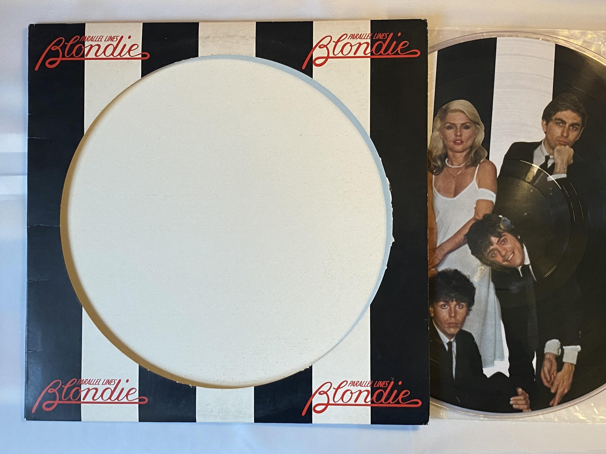 Omslagsbild för skivan BLONDIE parallel lines LP picture disc -78 US CHRYSALIS CHP 5001
