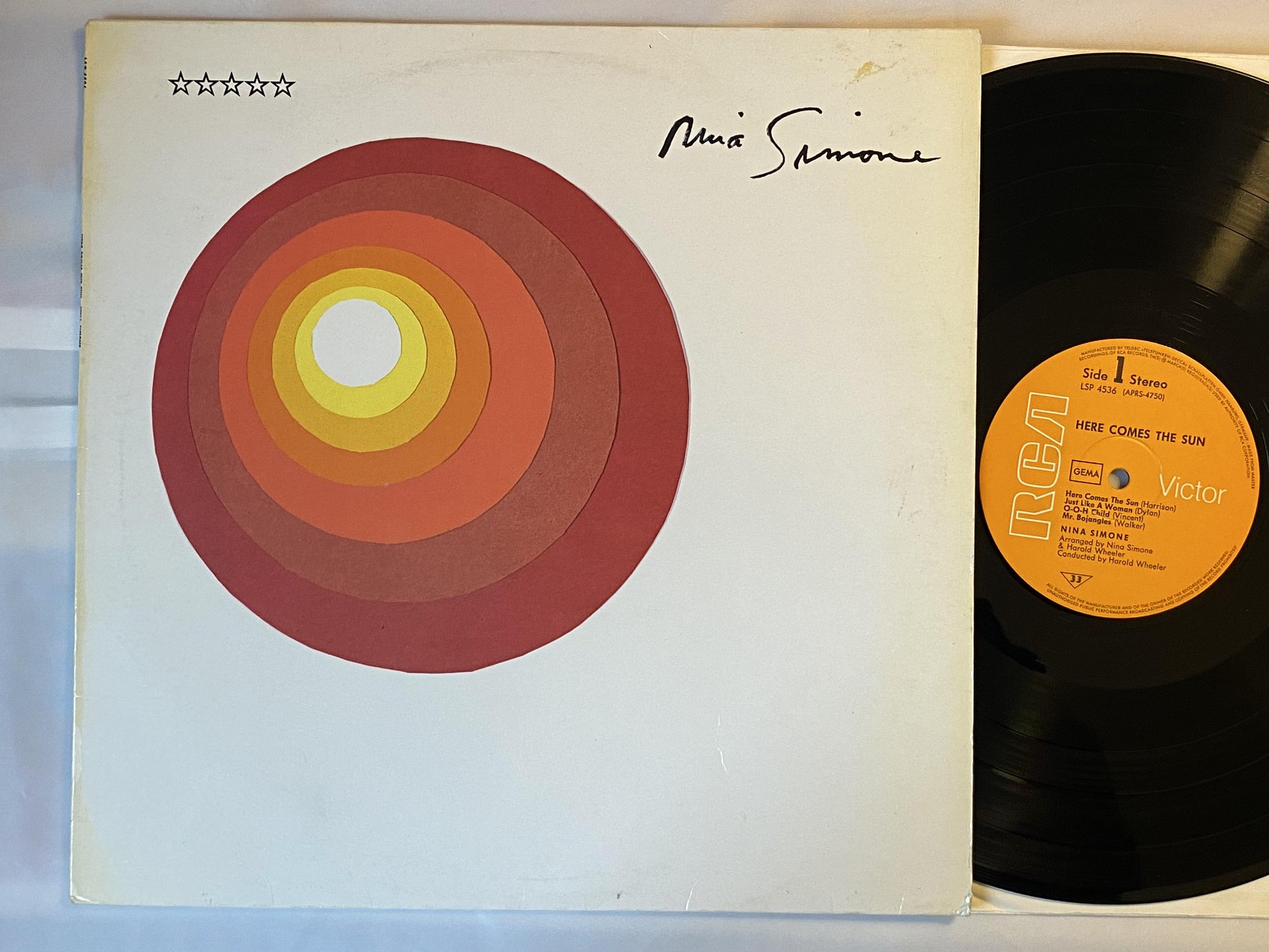 Omslagsbild för skivan NINA SIMONE hee comes the sun LP -71 Ger RCA Victor LSP-4536