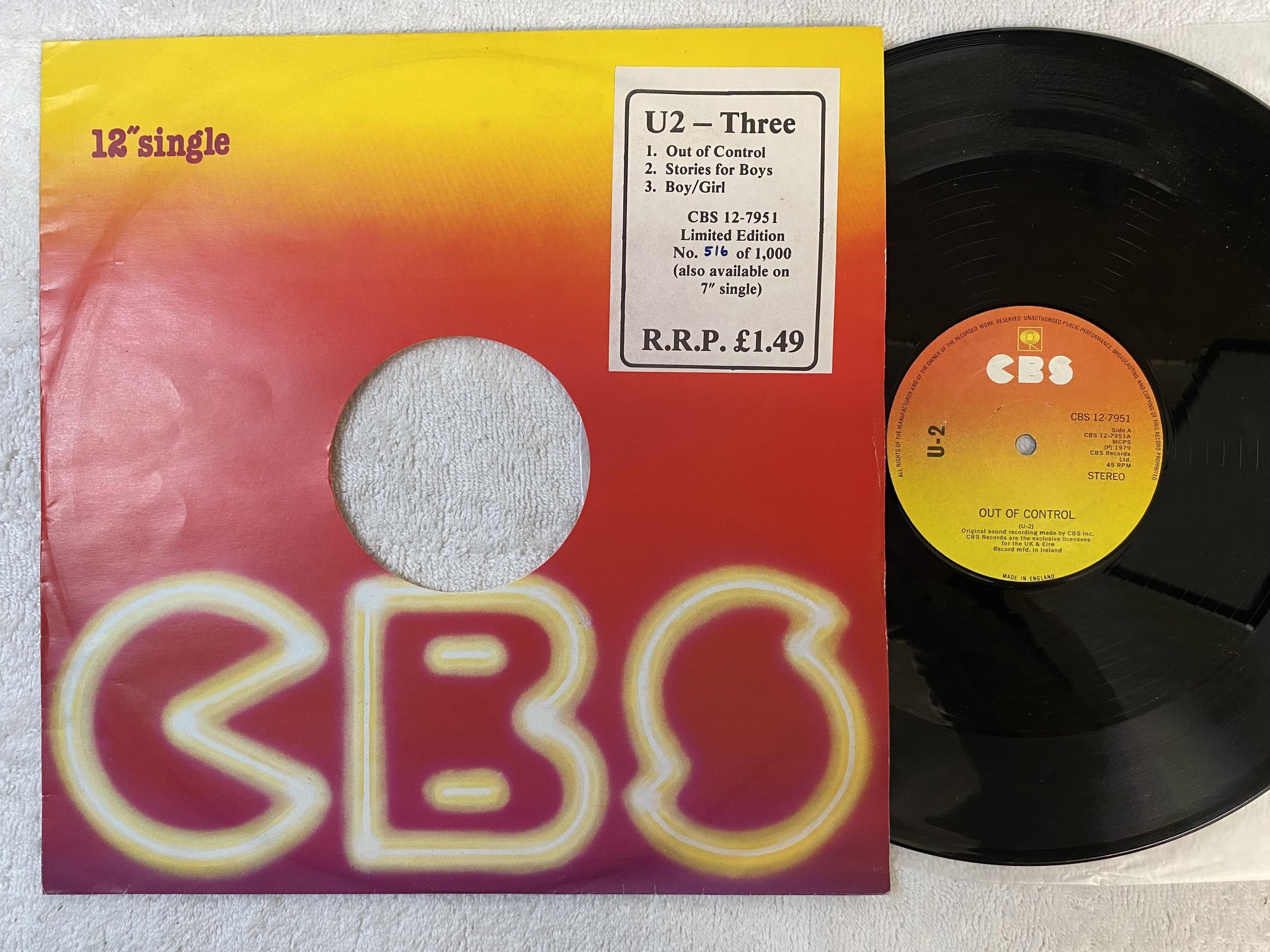 Omslagsbild för skivan U2 three 12"single -79 Ireland CBS 12-7951 **** ULTRA RARE LIMITED ORIGINAL ****