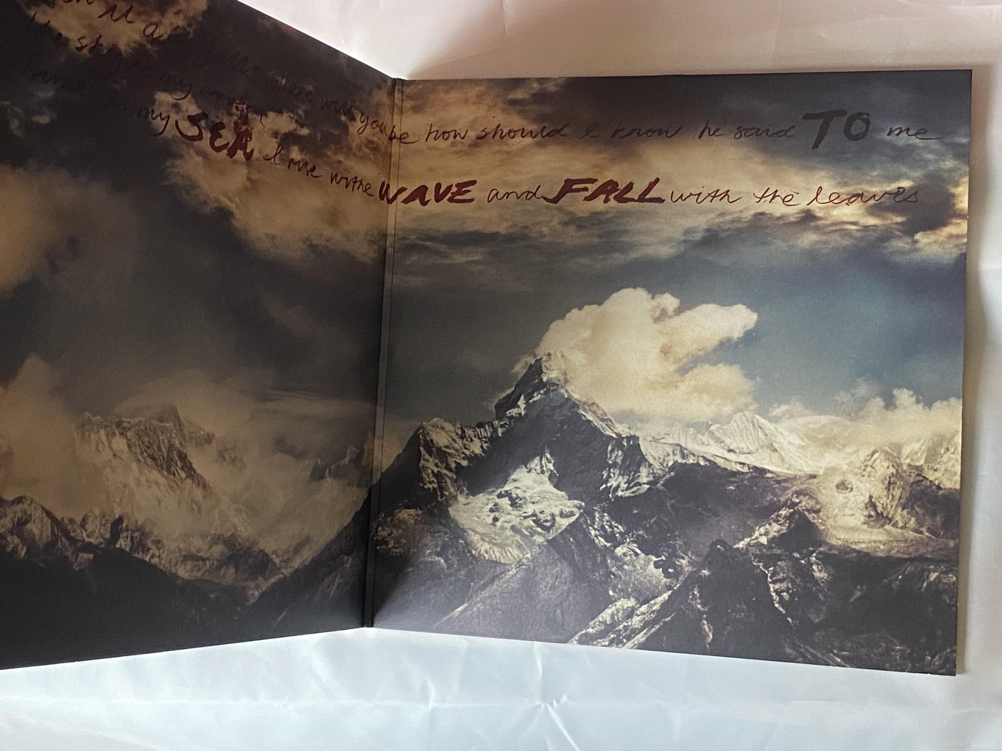 Omslagsbild för skivan ANNA TERNHEIM All The Way To Rio LP 2017 UNIVERSAL 060256707267 ** RED VINYL **