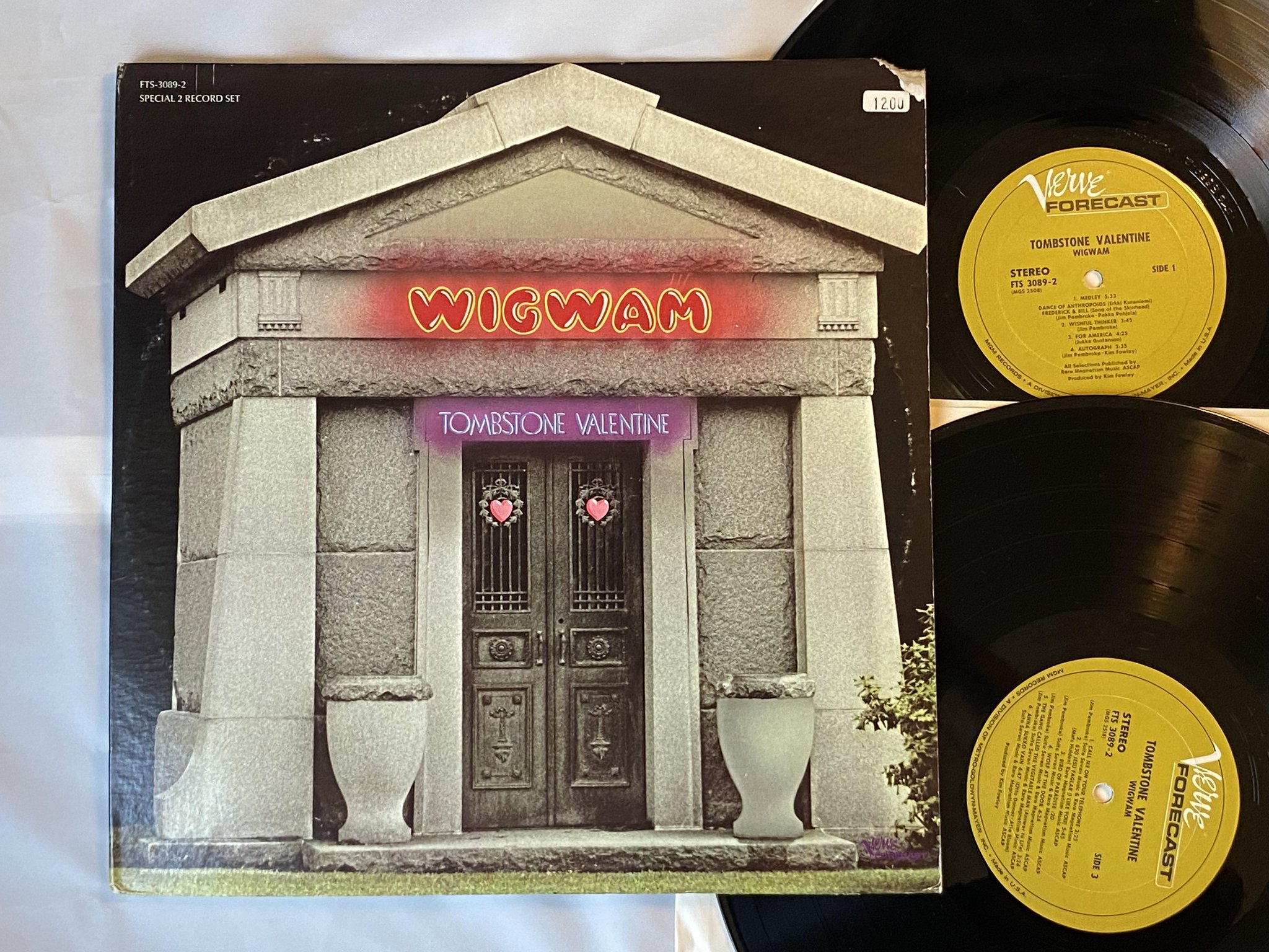 Omslagsbild för skivan WIGWAM tombstone valentine 2xLP -71 US VERVE FORECAST FTS 3089-2,