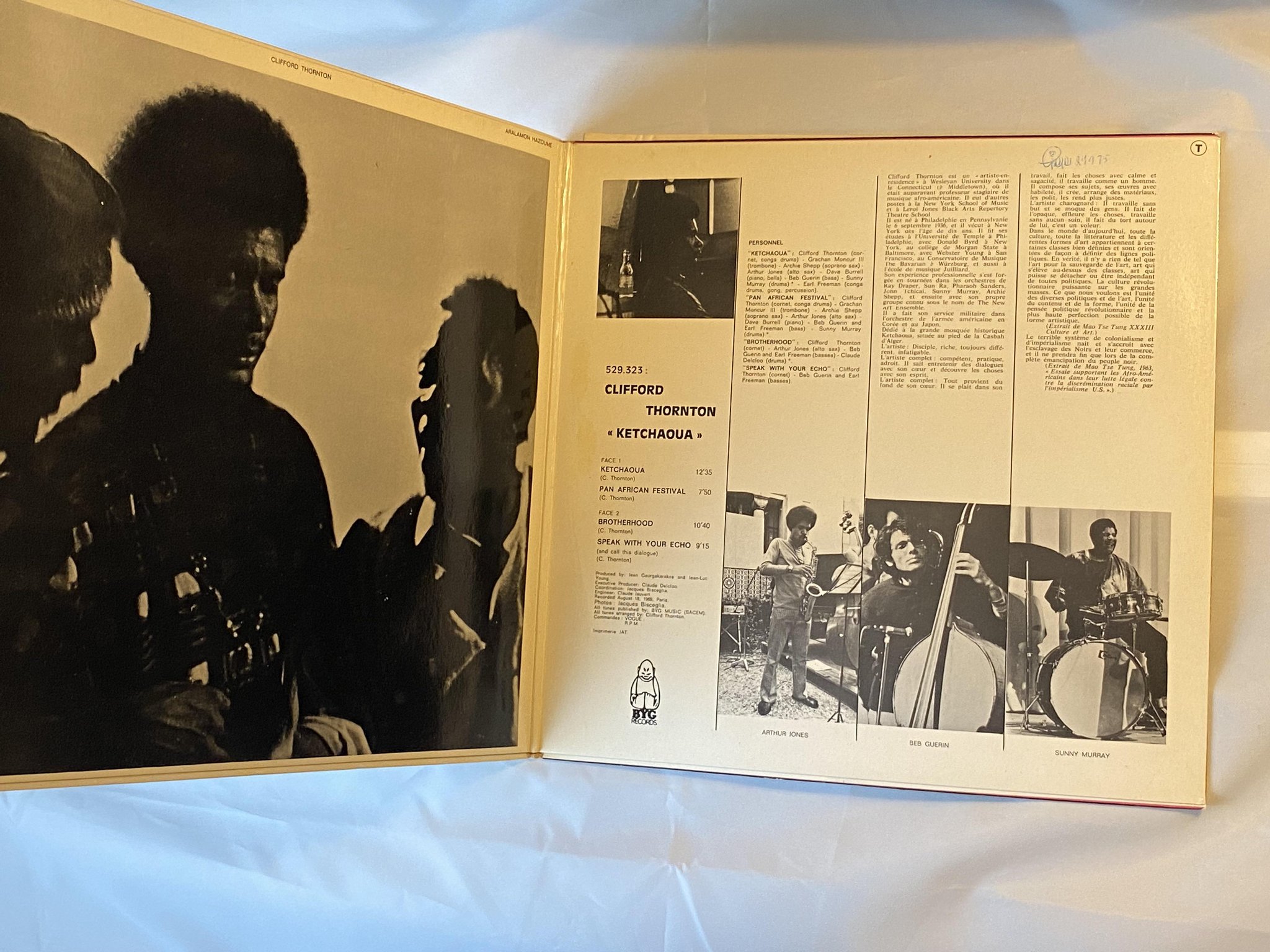 Omslagsbild för skivan ART ENSEMBLE OF CHICAGO Ketchaoua LP -69 Fra BYG 529323