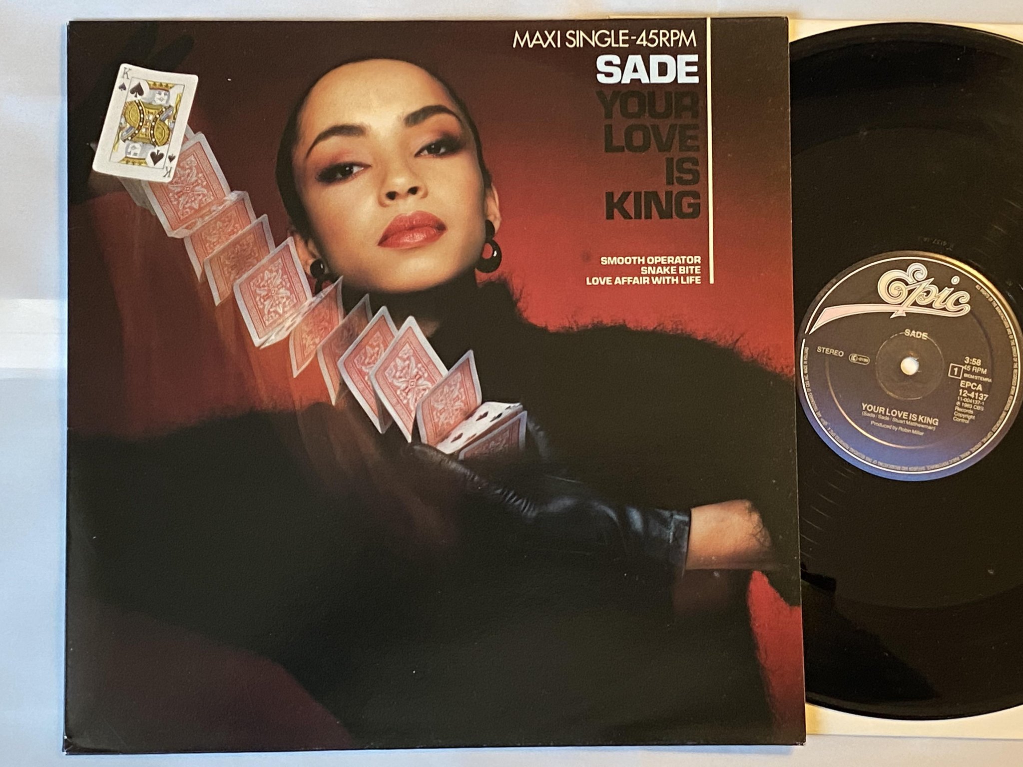 Omslagsbild för skivan SADE your love is king 12" 83 Hol EPIC EPCA 12-4137