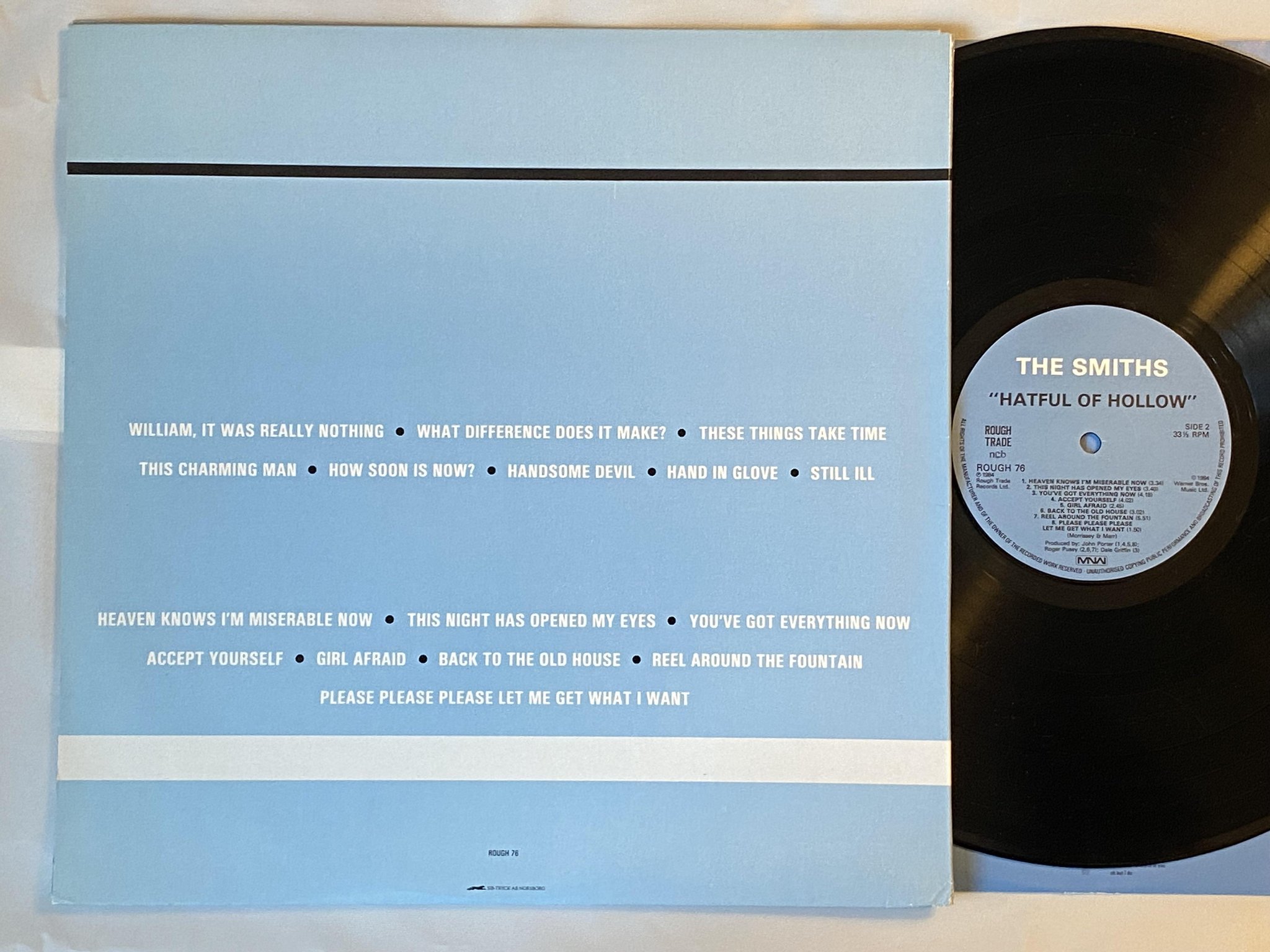Omslagsbild för skivan THE SMITHS hatful of hollow LP -84 Swe MNW ROUGH 76