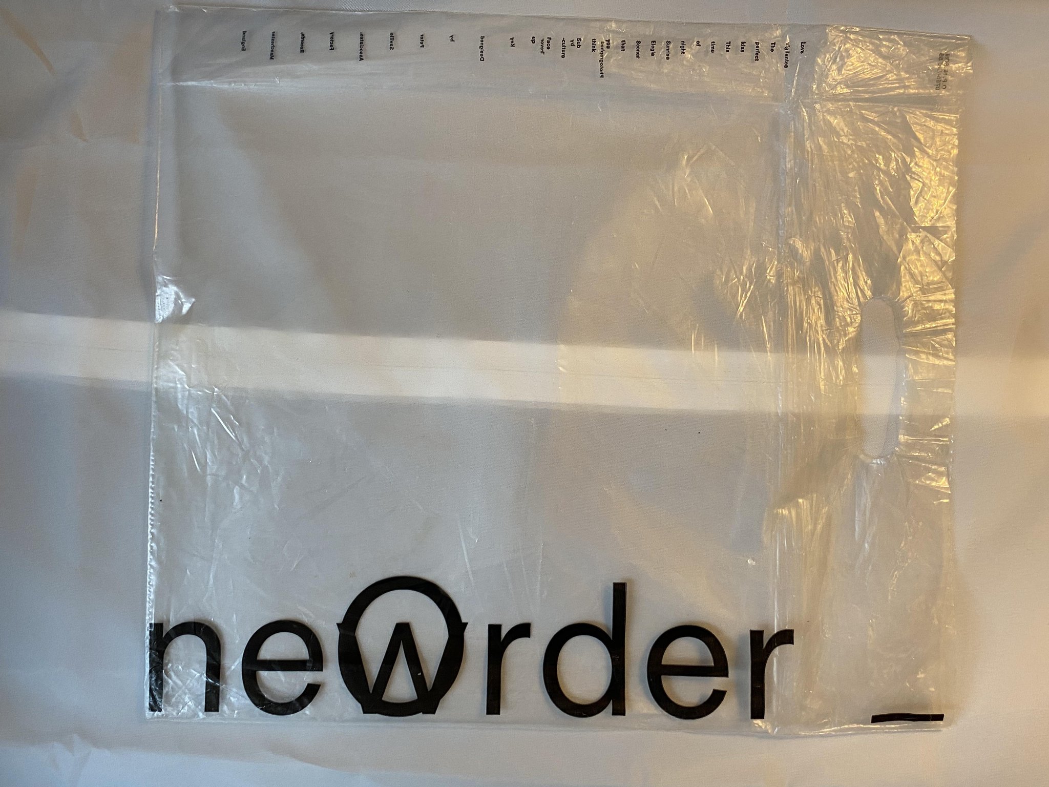 Omslagsbild för skivan NEW ORDER Low-Life LP -85 Swe FACTORY Fact 100 *** w/ printed plastic bag ***