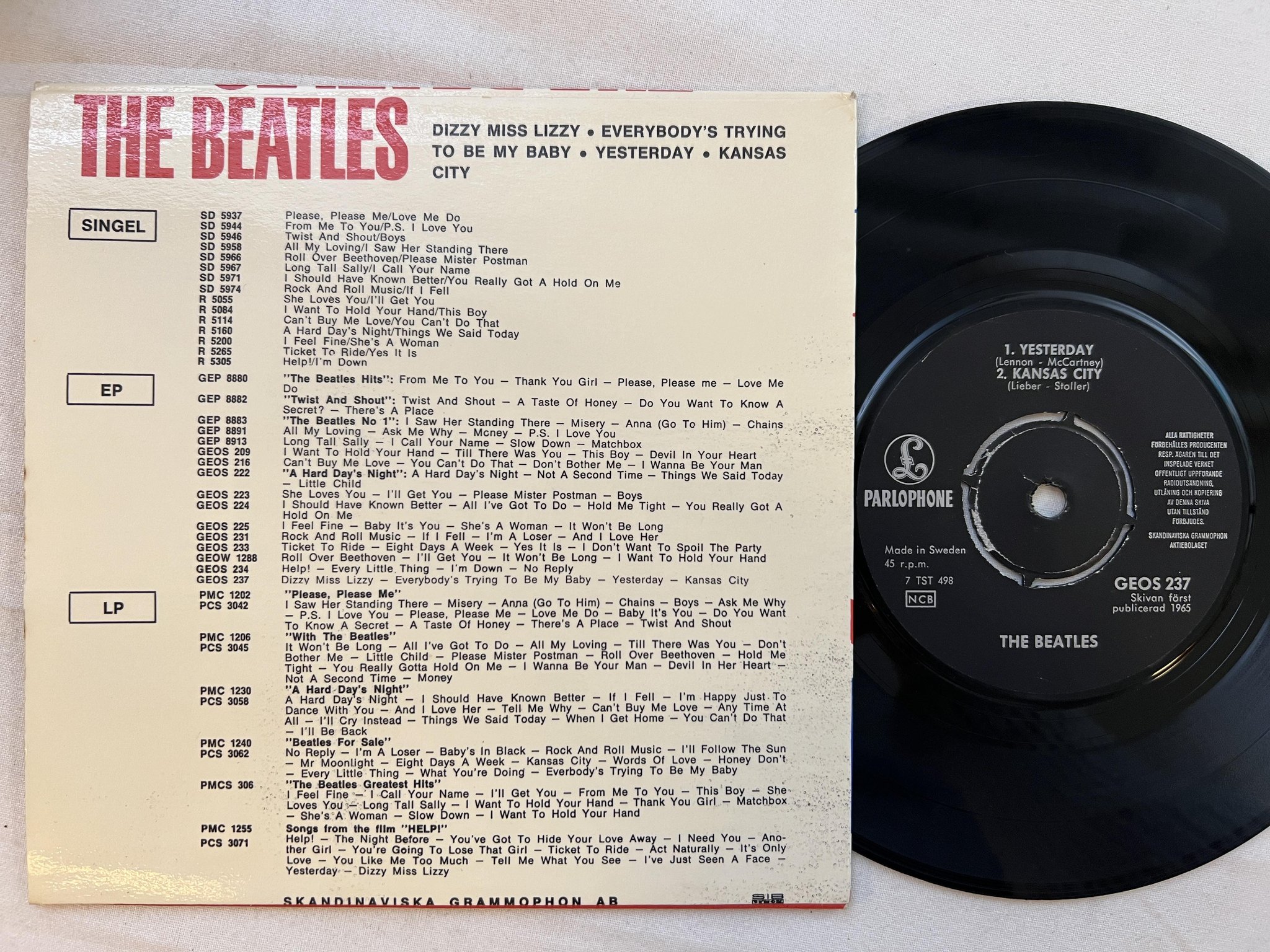 Omslagsbild för skivan THE BEATLES yesterday 7"ep -65 PARLOPHONE GEOS 237