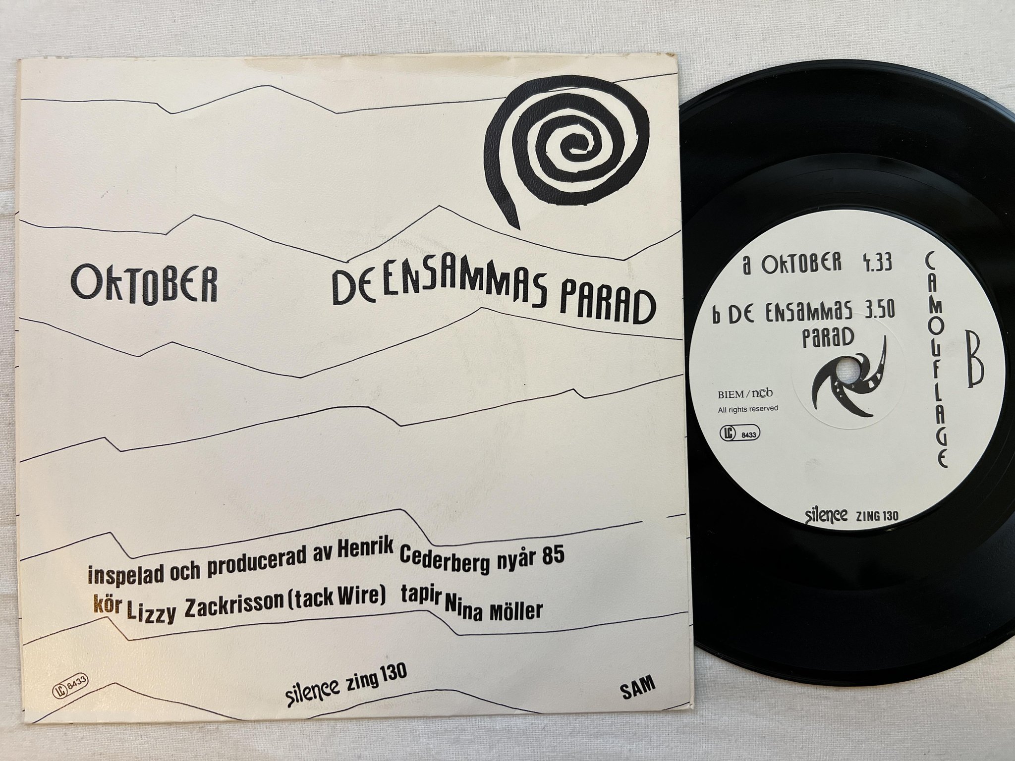 Omslagsbild för skivan CAMOUFLAGE oktober 7" -86 Swe SILENCE ZING 130