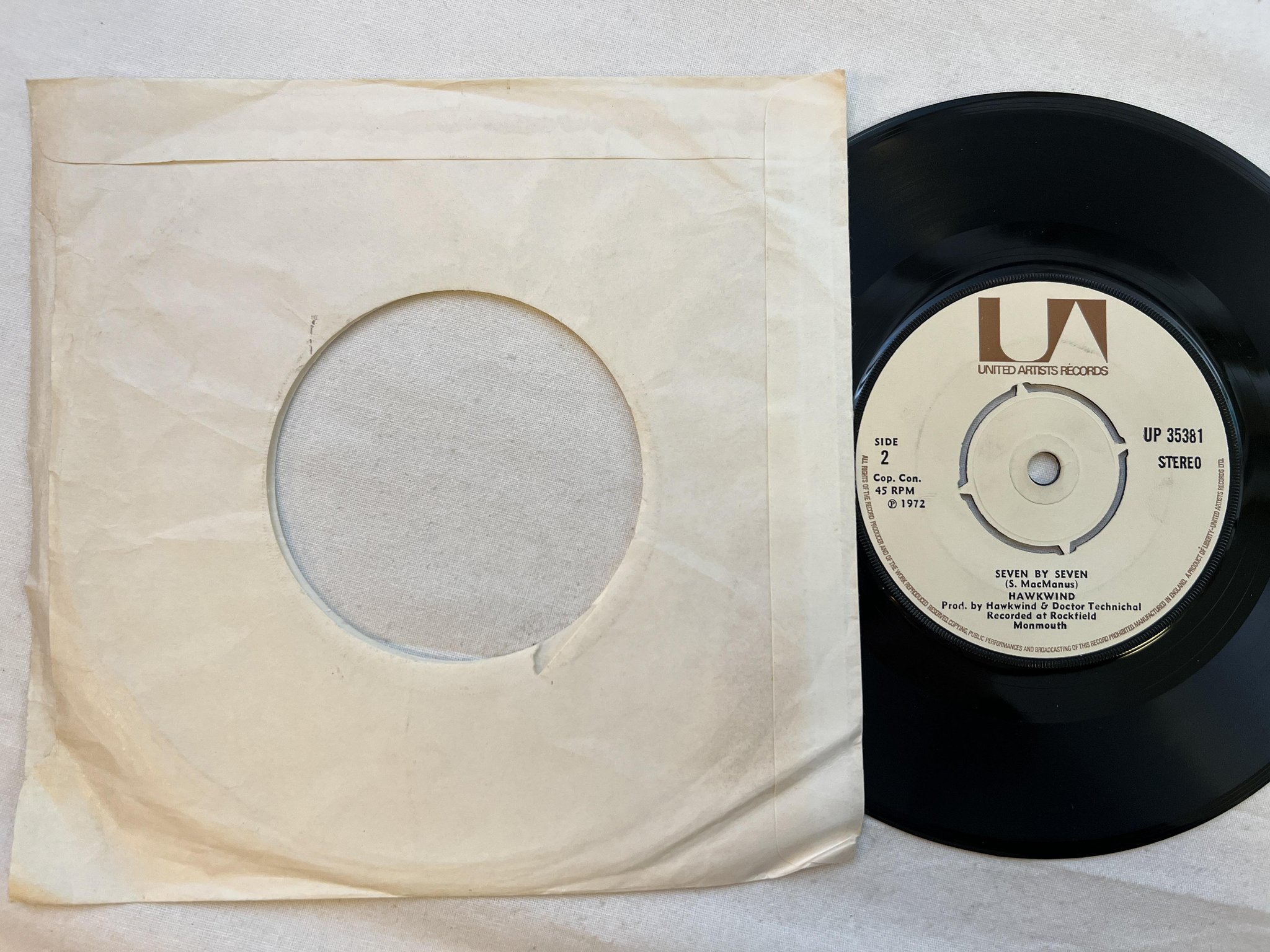 Omslagsbild för skivan HAWKWIND silver machine 7" -72 UK UNITED ARTISTS UP 35381