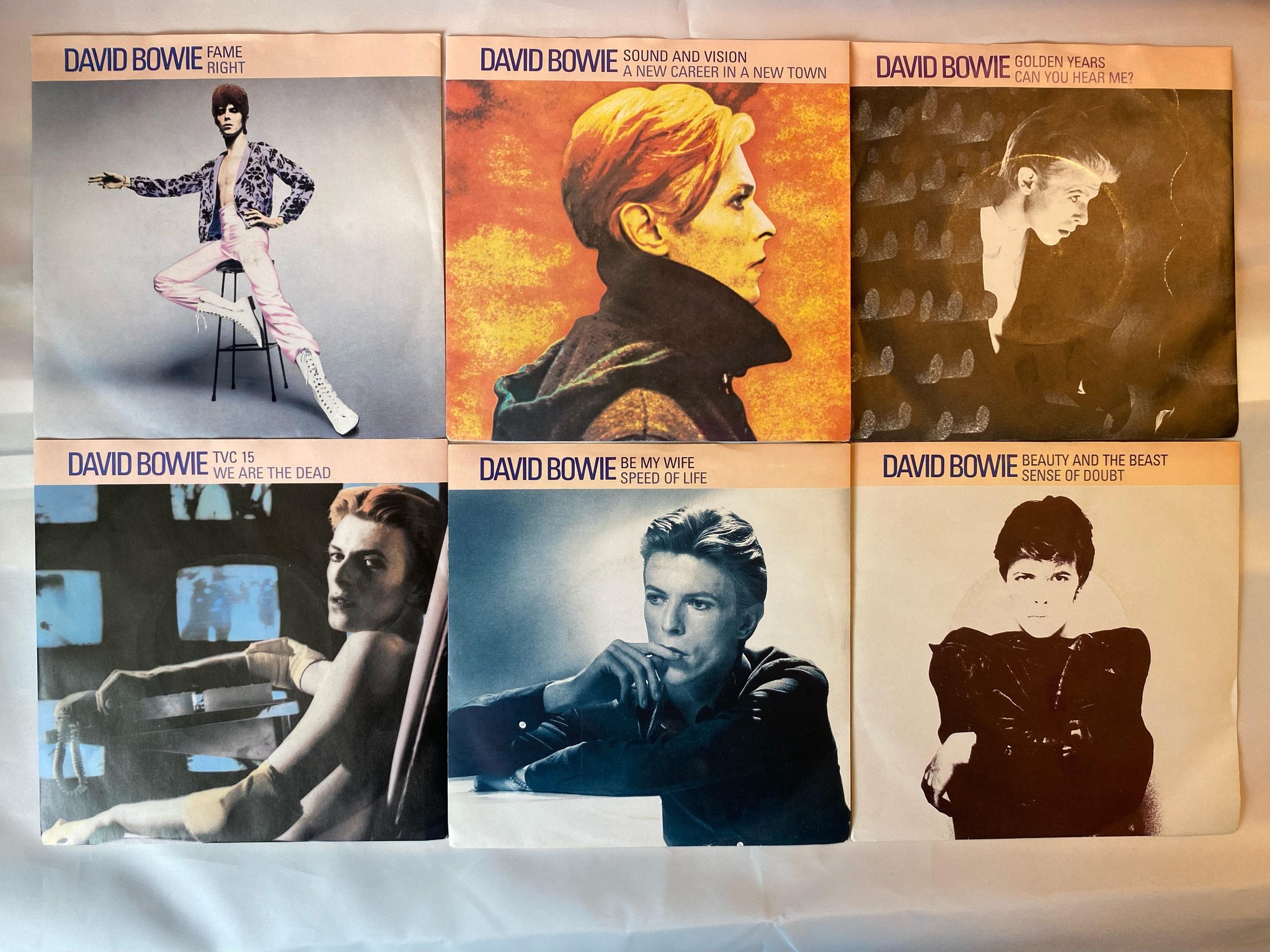 Omslagsbild för skivan DAVID BOWIE Set Of 20 Lifetimes Series 7"singles **** WOW ****