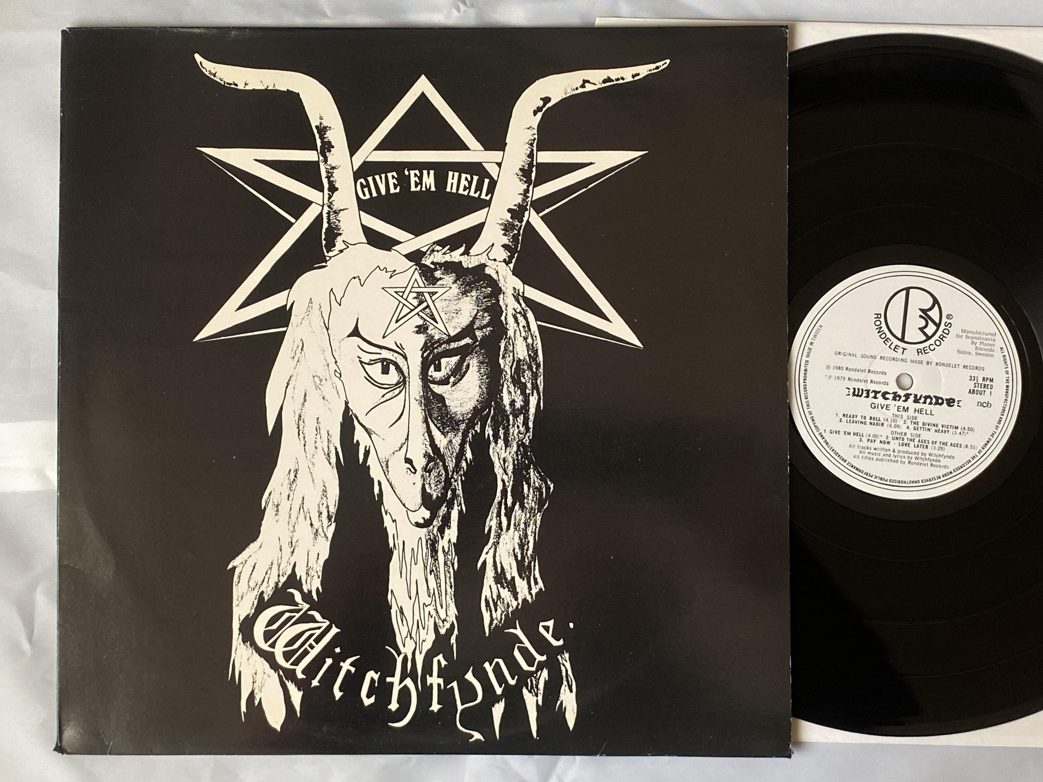 Omslagsbild för skivan WITCHFYNDE Give 'Em Hell LP -80 ncb RONDELET MUSIC ABOUT-1 ** METAL **