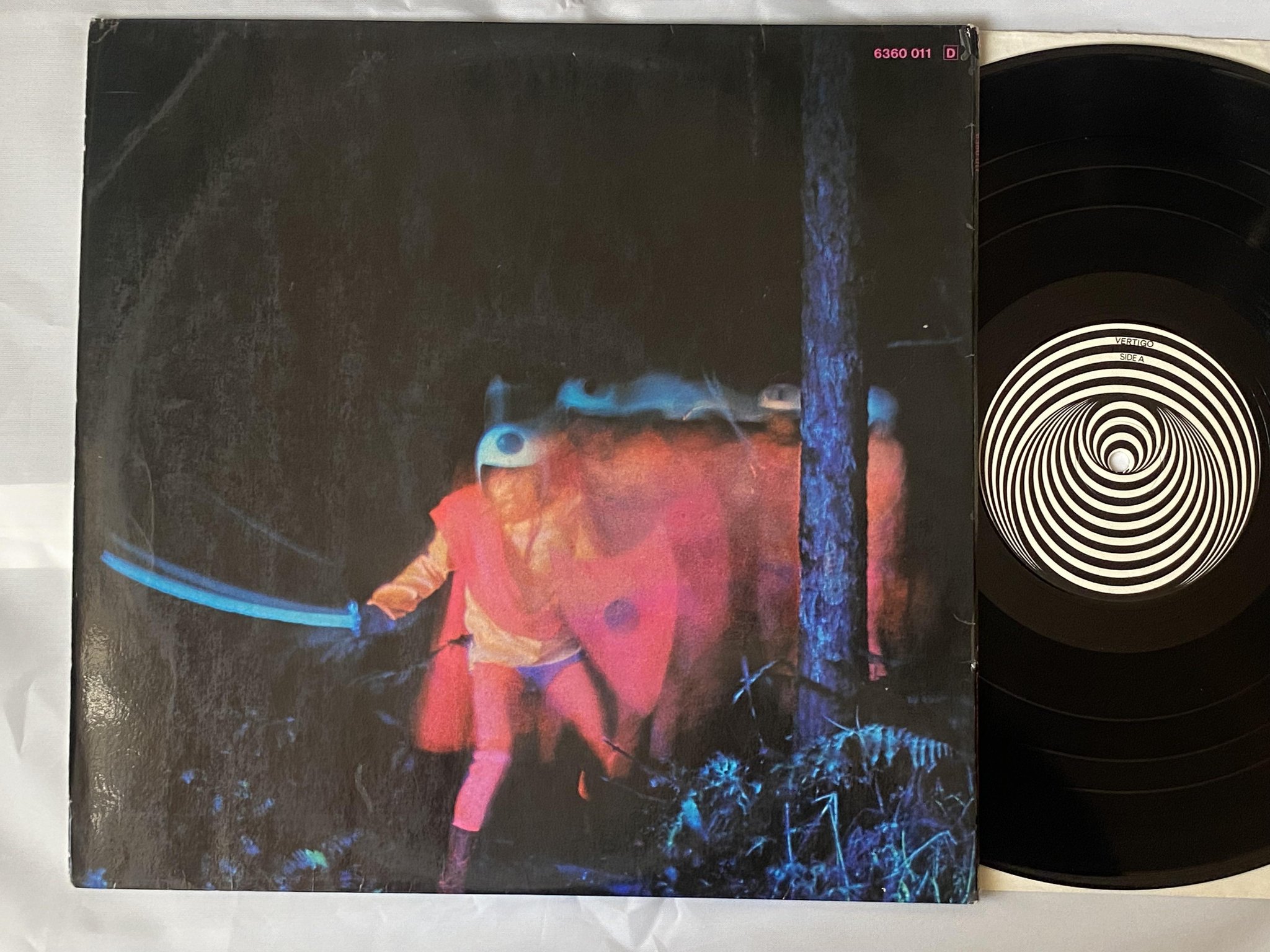 Omslagsbild för skivan BLACK SABBATH paranoid LP -70 Ger VERTIGO swirl 6360 011