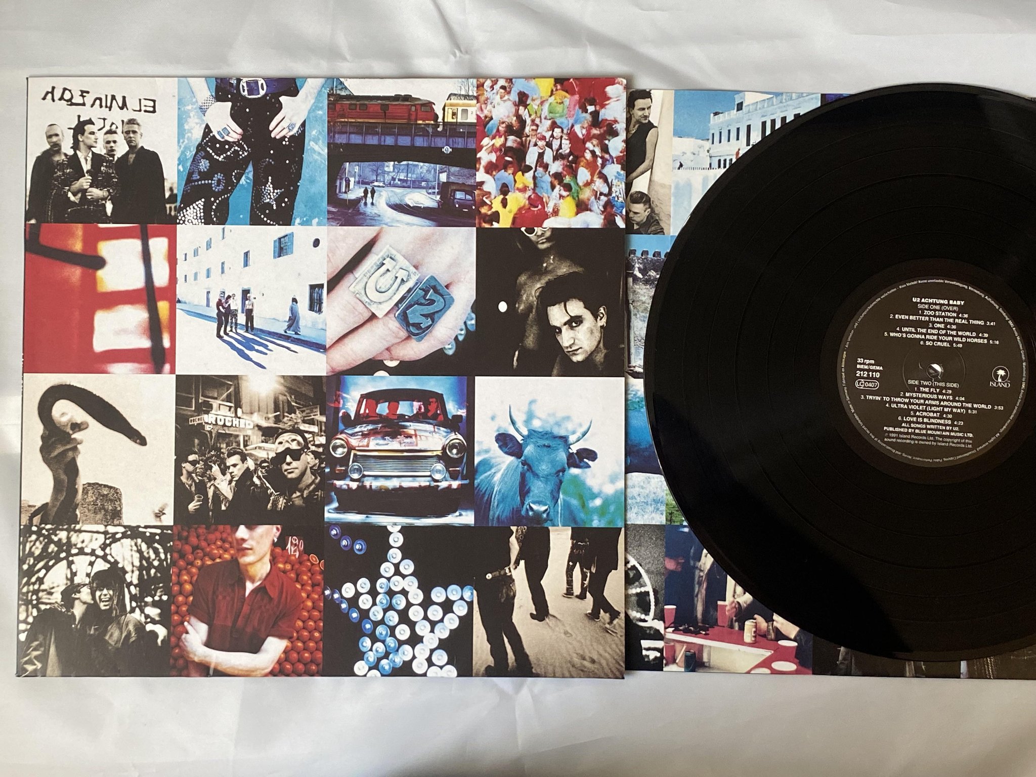 Omslagsbild för skivan U2 Achtung Baby LP -91 ISLAND 212 110 *** LOVE IS BLINDNESS ***