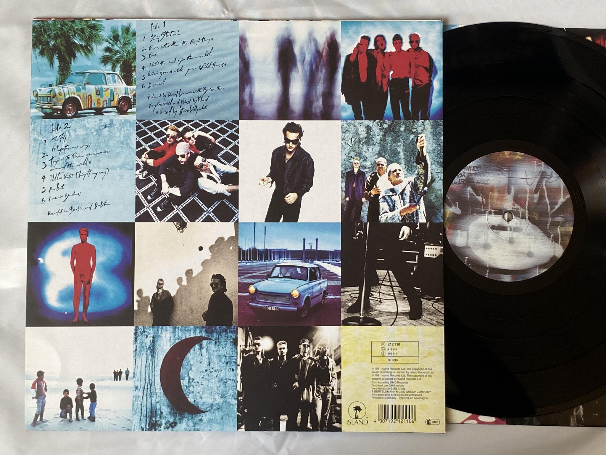 Omslagsbild för skivan U2 Achtung Baby LP -91 ISLAND 212 110 *** LOVE IS BLINDNESS ***