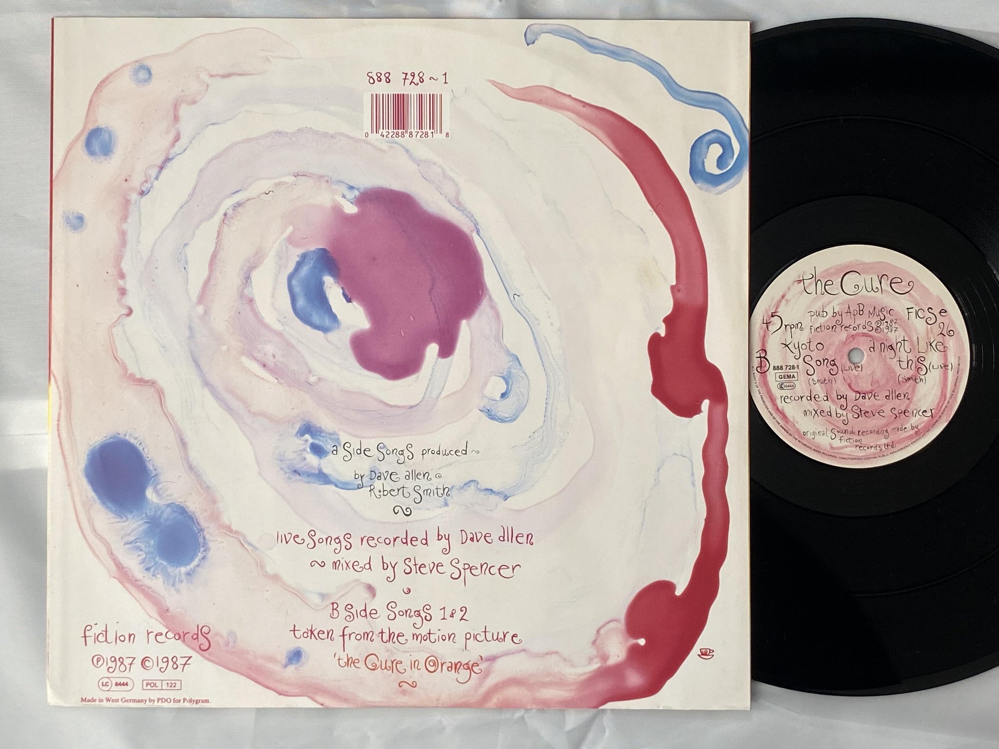 Omslagsbild för skivan THE CURE catch / breath 12" -87 Ger FICTION FICSE 26