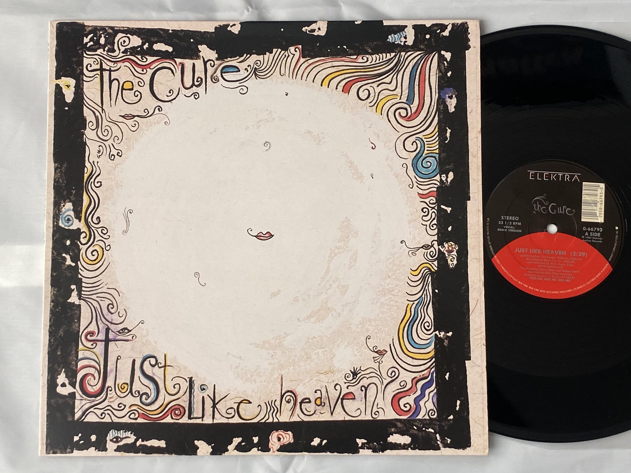 Omslagsbild för skivan THE CURE Just Like Heaven 12" -87 US ELEKTRA 0-66793