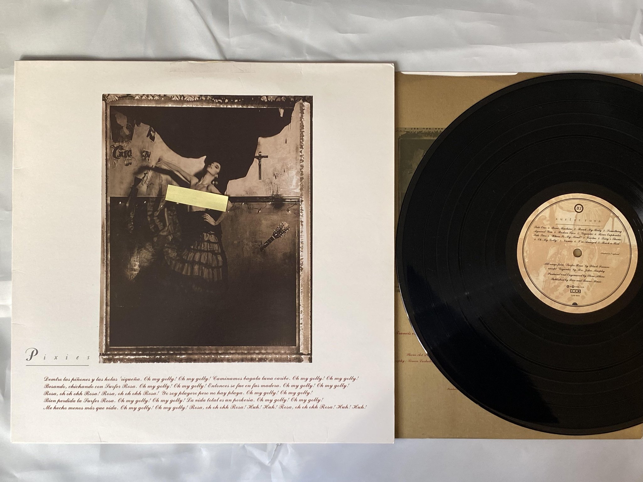 Omslagsbild för skivan PIXIES surfer rosa LP -88 UK 4AD CAD 803 *** Smooth cover ***