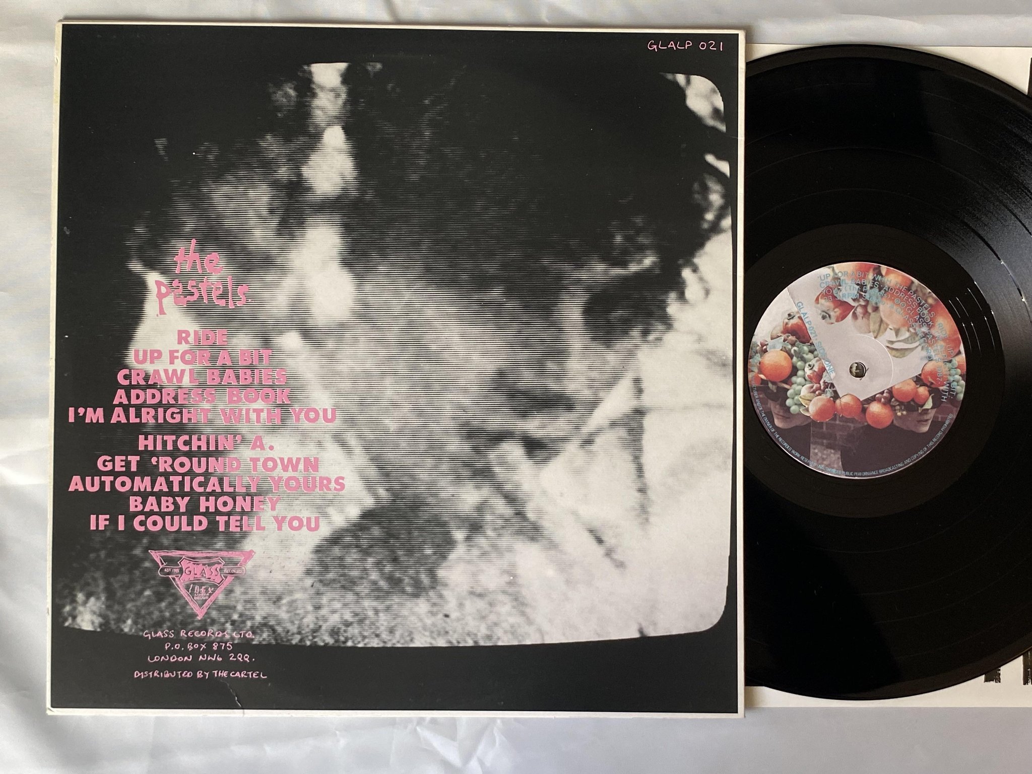 Omslagsbild för skivan THE PASTELS Up For A Bit With The Pastels LP -87 UK GLASS GLALP 021