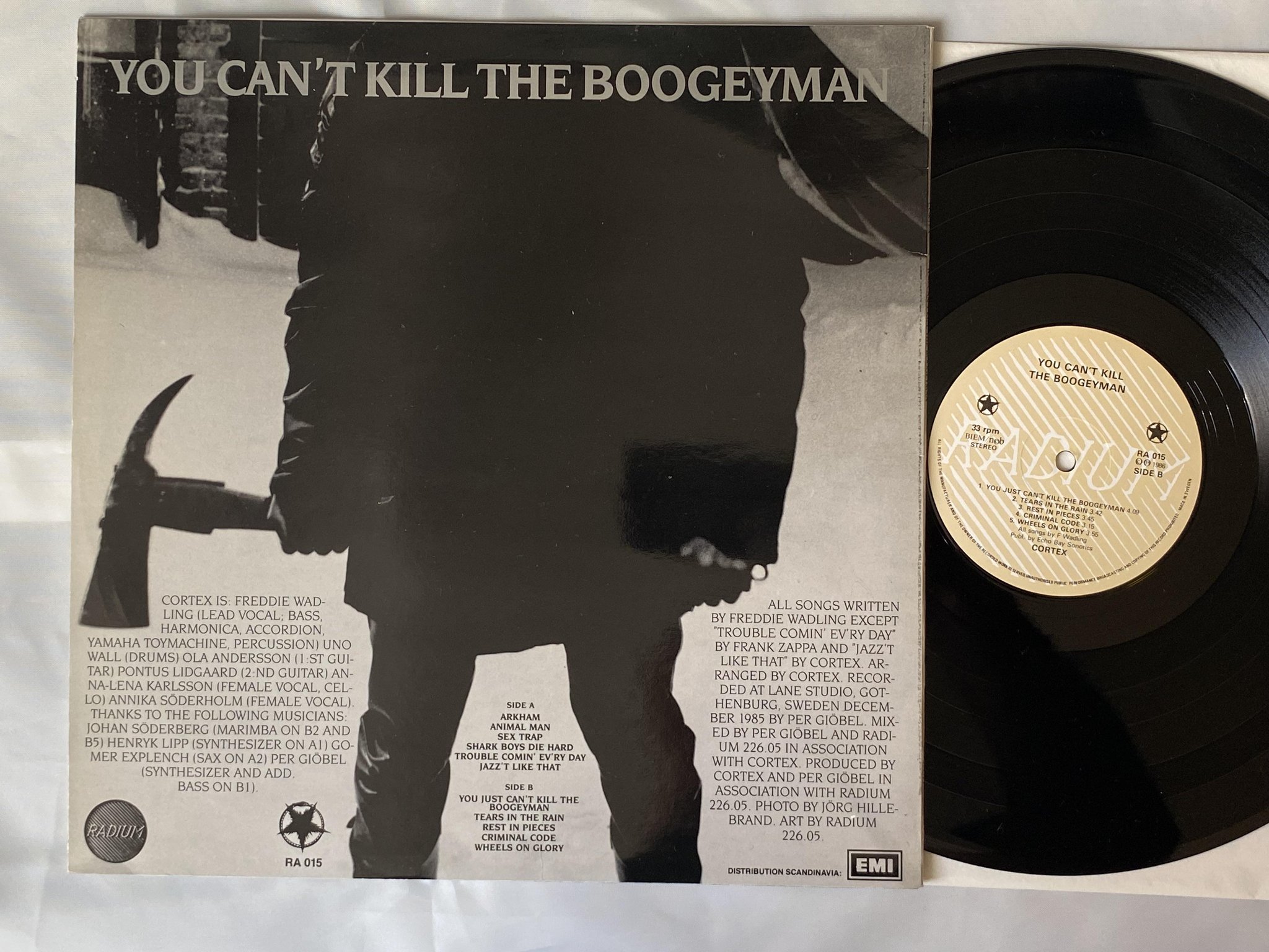 Omslagsbild för skivan CORTEX you can't kill the boogeyman LP -86 Swe RADIUM 226.05 RA-015