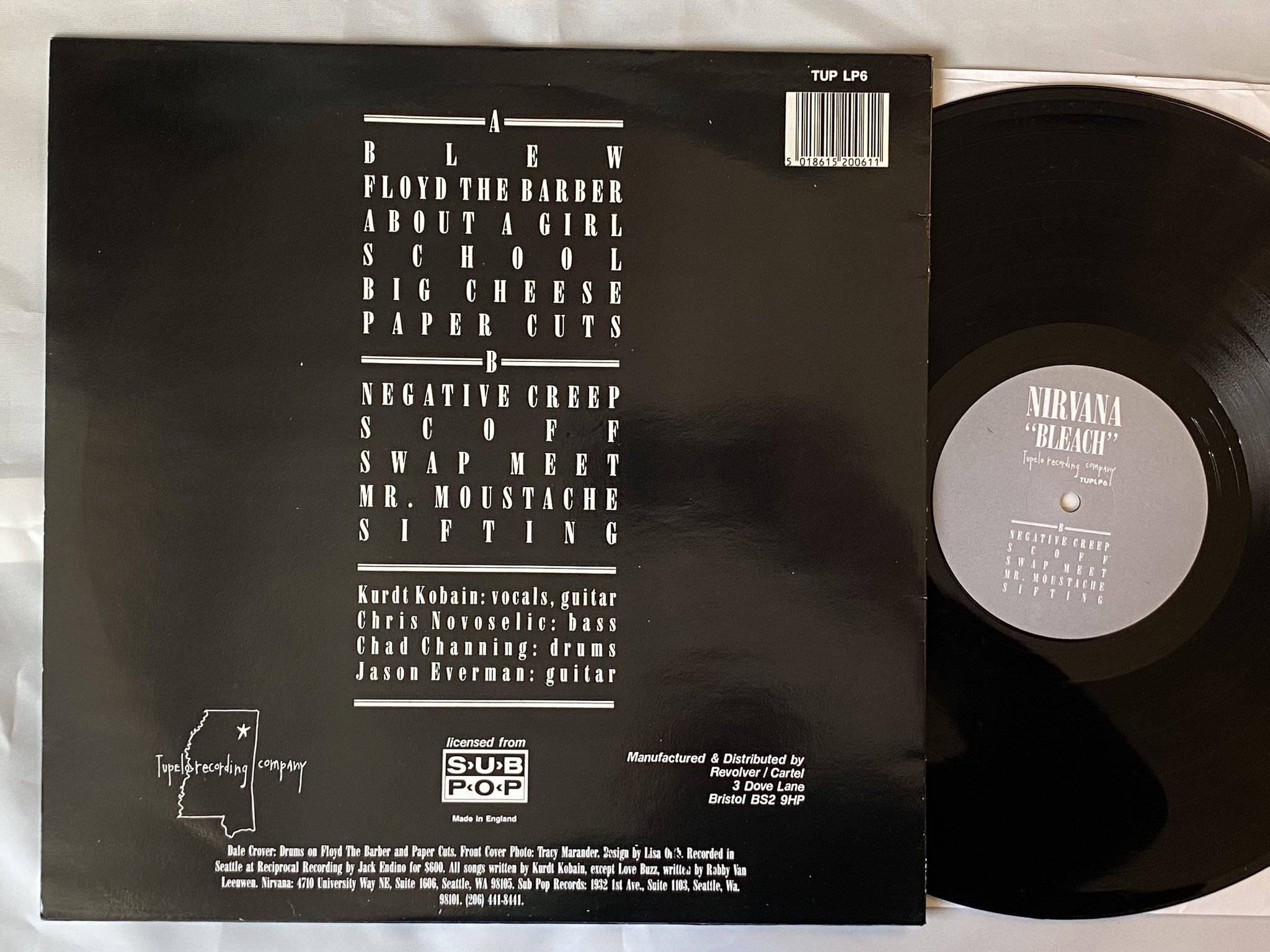 Omslagsbild för skivan NIRVANA Bleach LP -89 UK TUPELO TUPLP6 **** GRUNGE ****