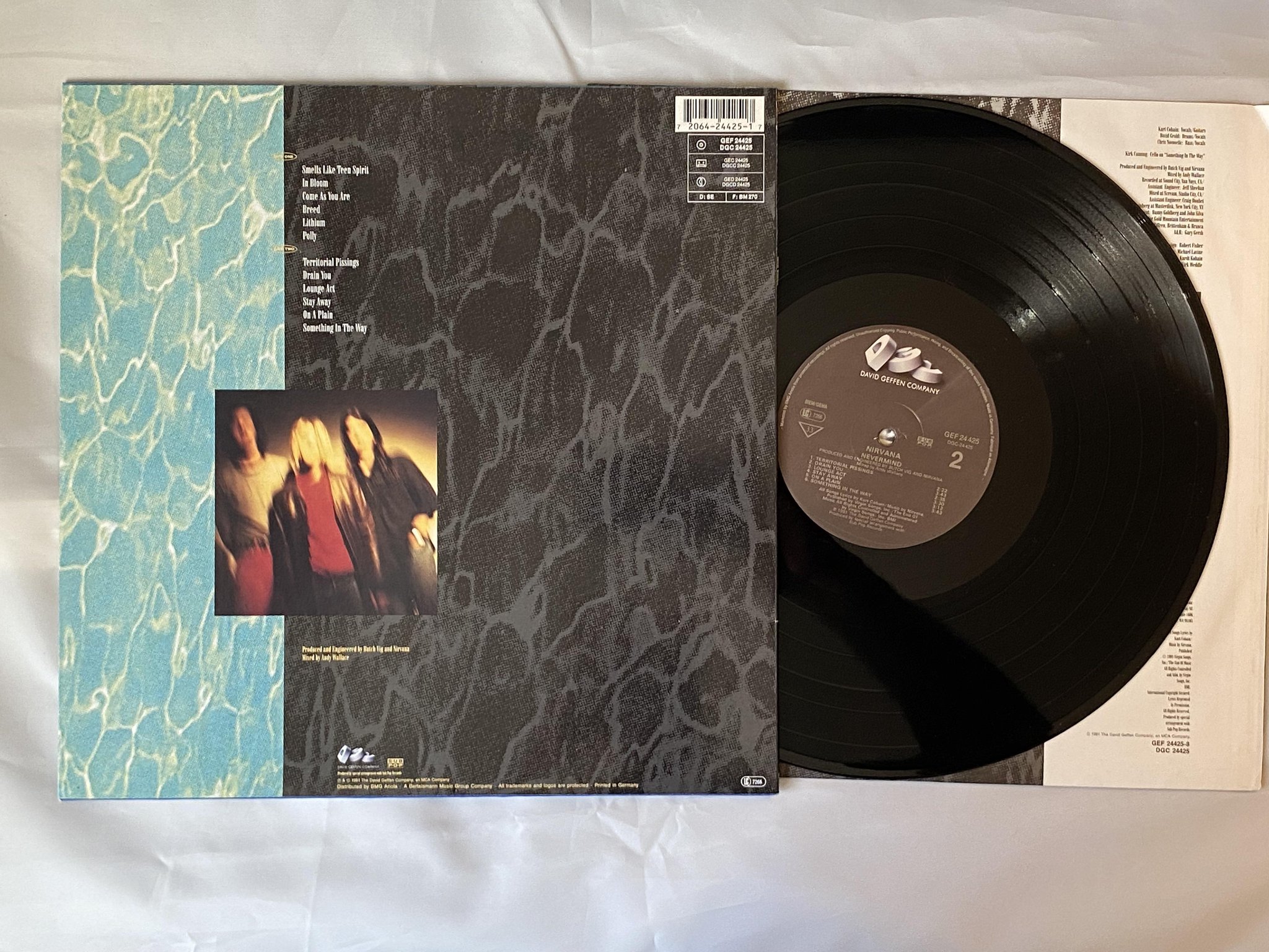 Omslagsbild för skivan NIRVANA nevermind LP -91 DGC 24425 **** 1ST EU PRESS ****