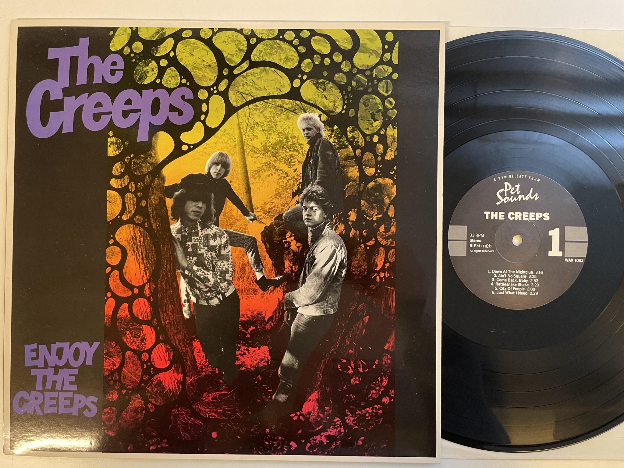 Omslagsbild för skivan THE CREEPS s/t LP re Swe TRACKS ON WAX WAX 1001