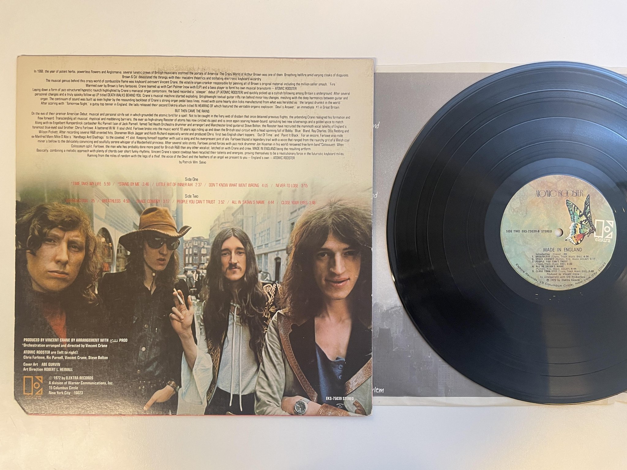 Omslagsbild för skivan ATOMIC ROOSTER made in England LP -72 US ELEKTRA EKS 75039