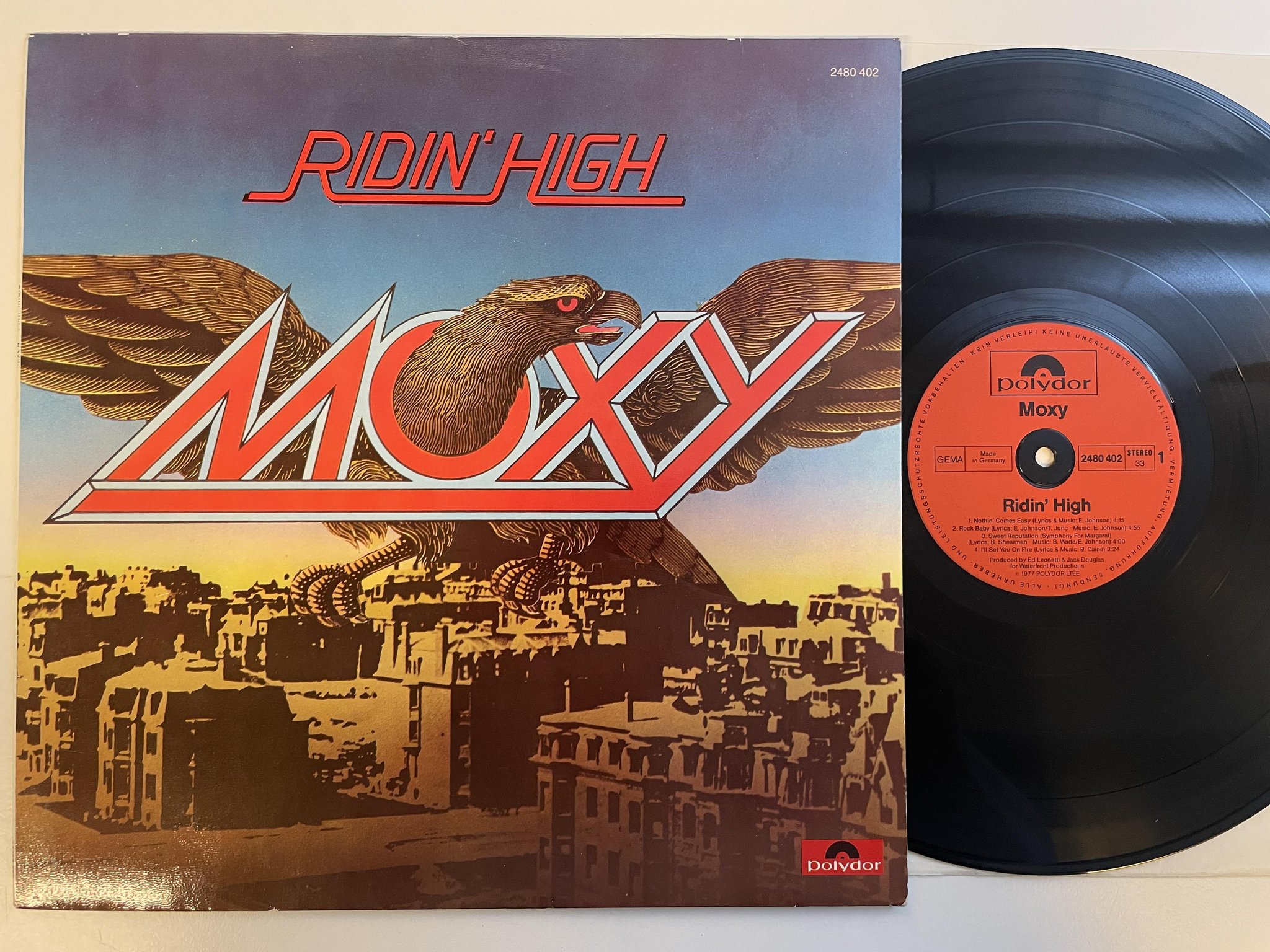 Omslagsbild för skivan MOXY ridin' high LP -77 Ger POLYDOR 2480402