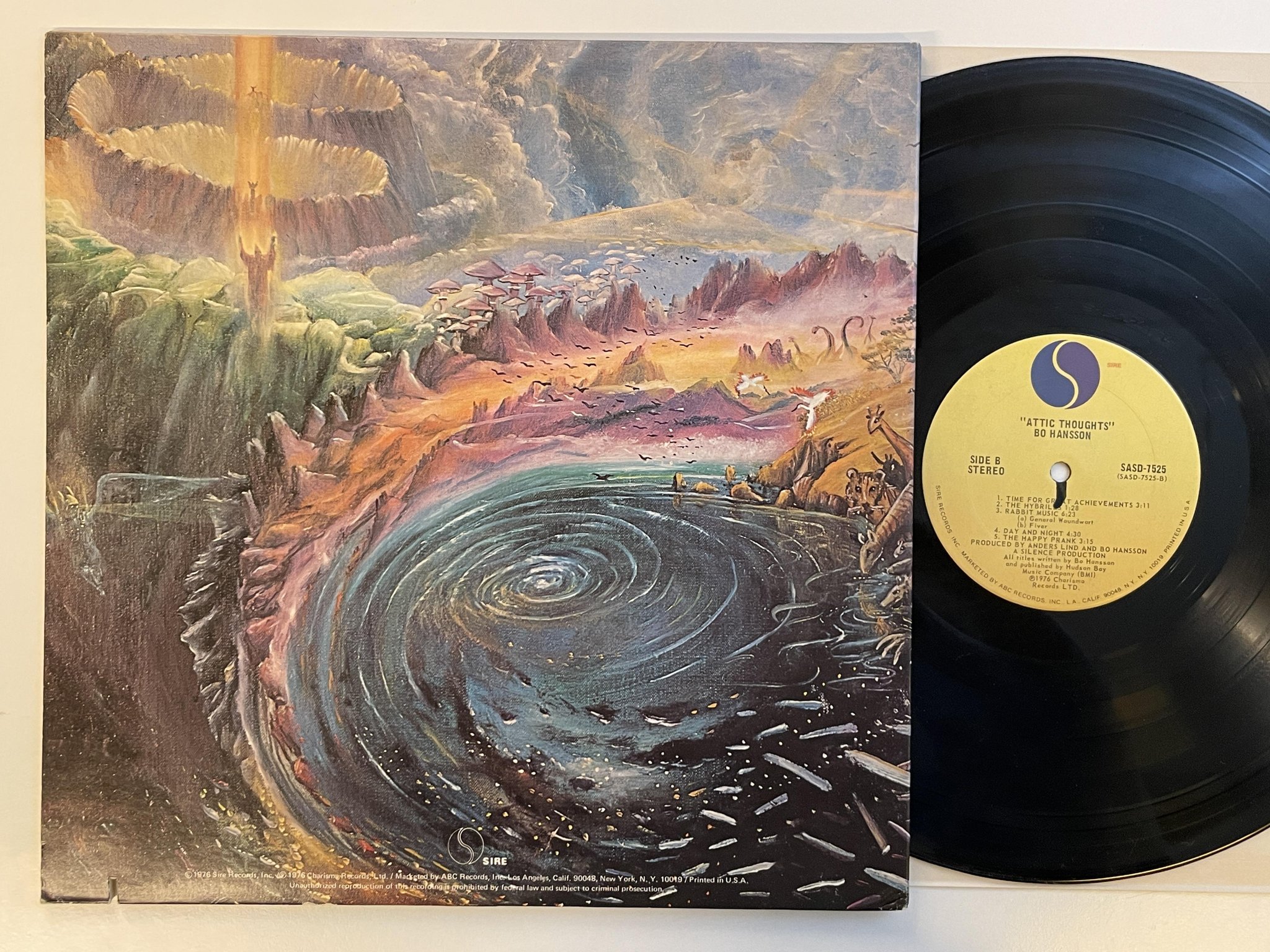 Omslagsbild för skivan BO HANSSON attic thoughts LP -76 US SIRE SASD-7525