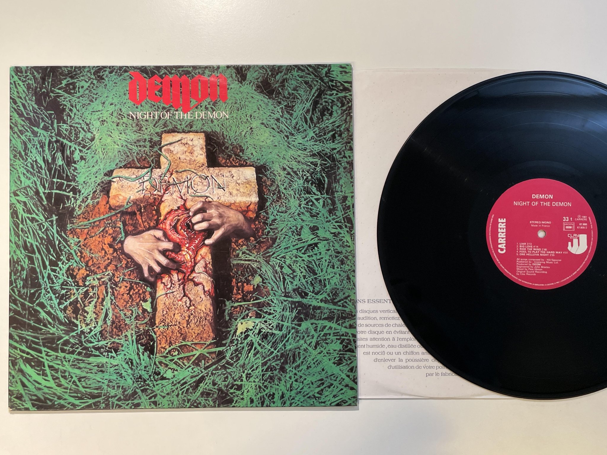 Omslagsbild för skivan DEMON night of the demon LP -81 Fra CARRERE 67800