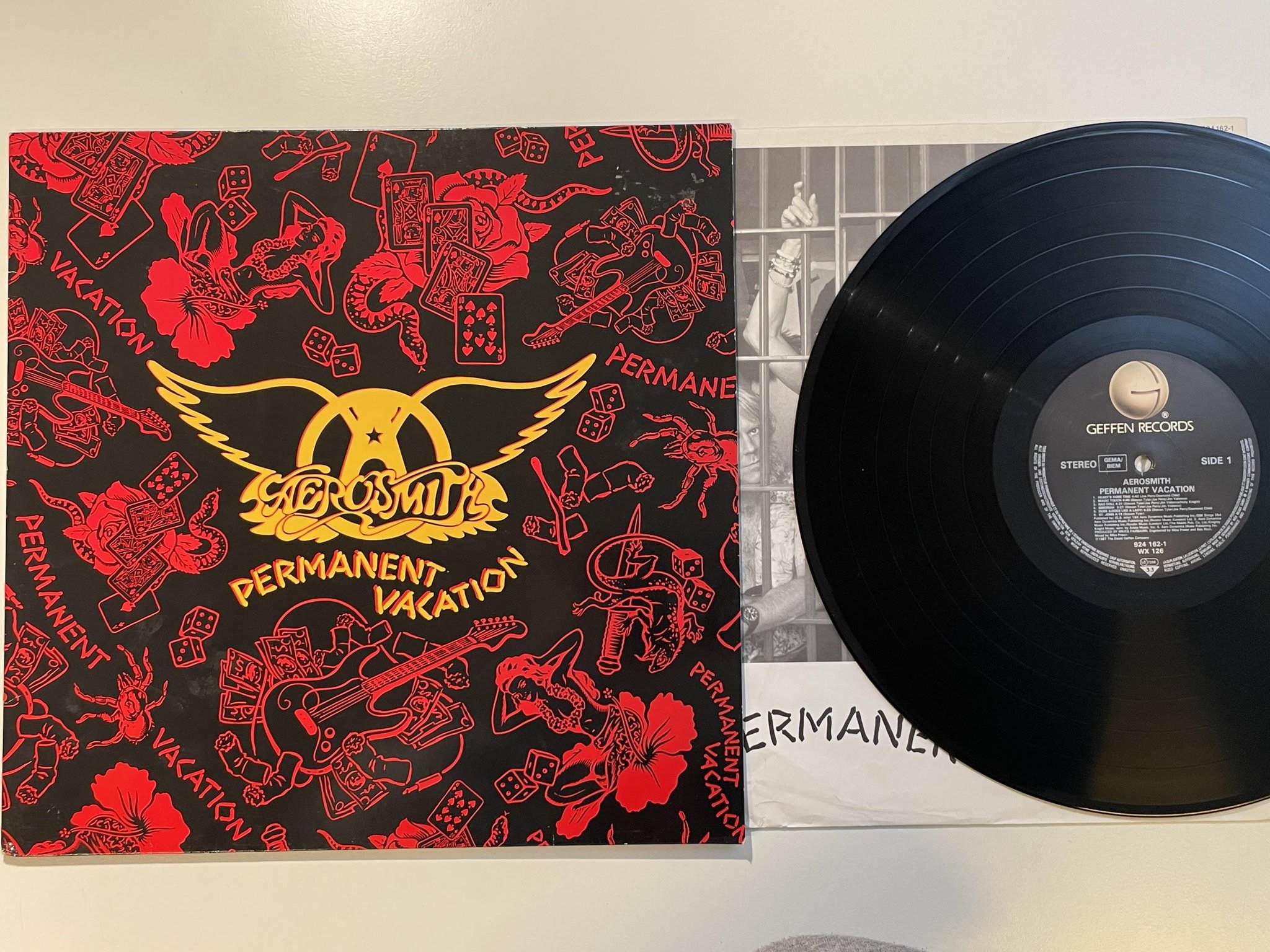 Omslagsbild för skivan AEROSMITH permanent LP -87 Ger GEFFEN 924 162-1