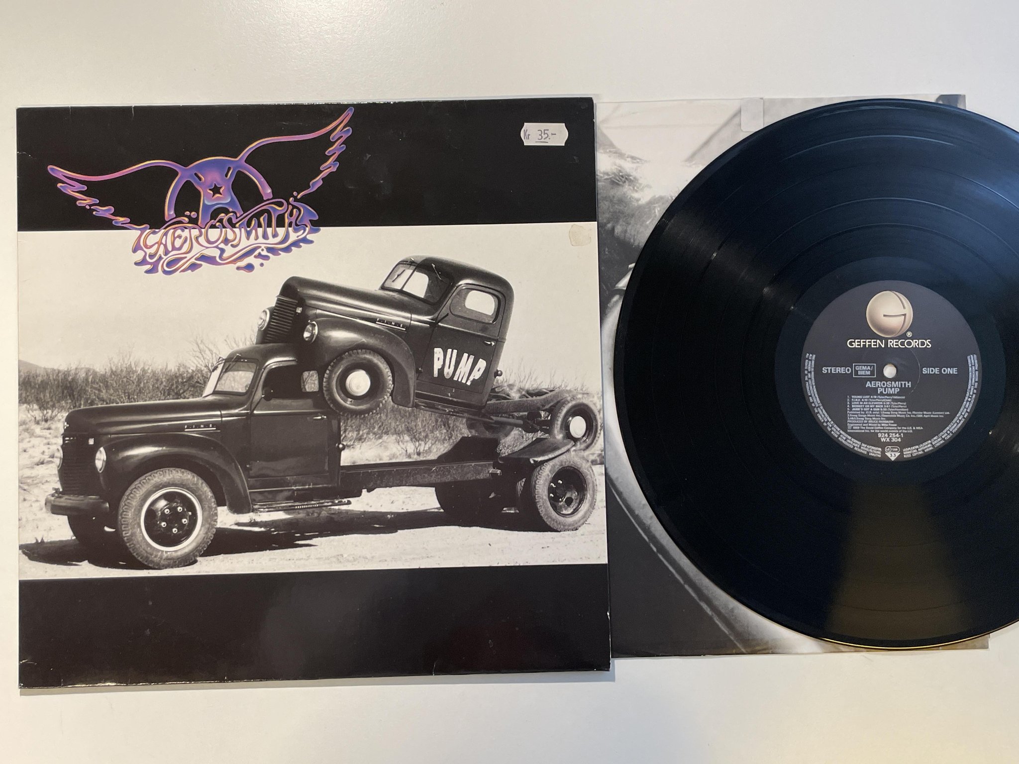 Omslagsbild för skivan AEROSMITH pump LP -89 Ger GEFFEN 924 254-1