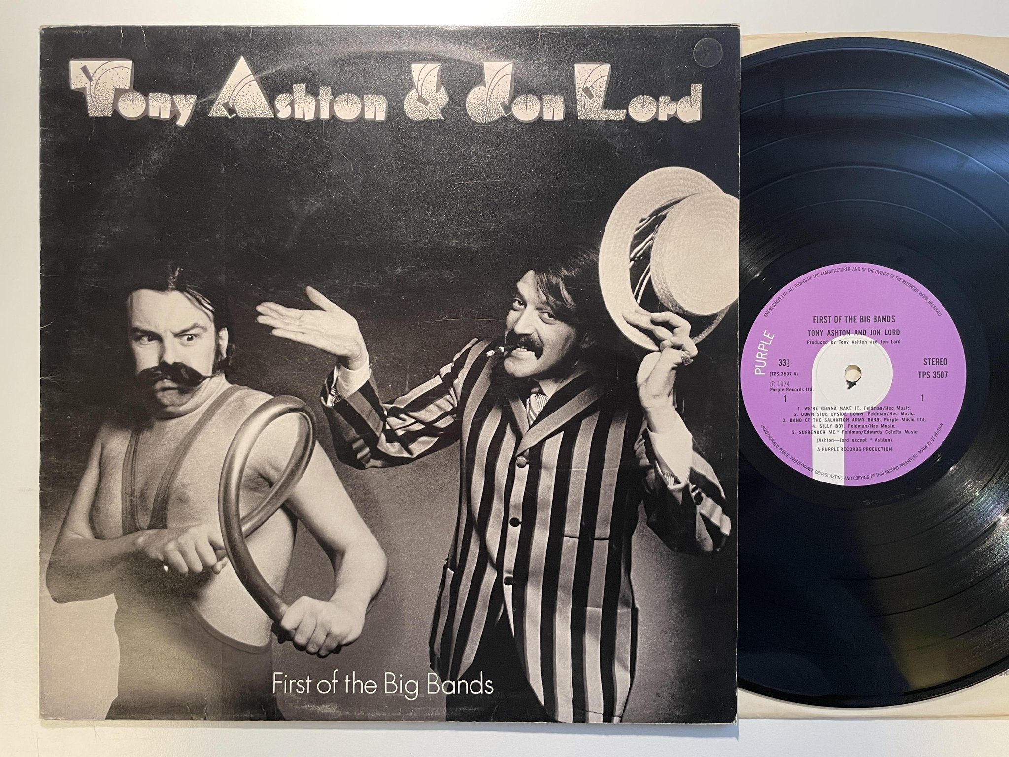 Omslagsbild för skivan TONY ASHTON AND JON LORD first of the big bands LP -74 UK PURPLE TPS 3507