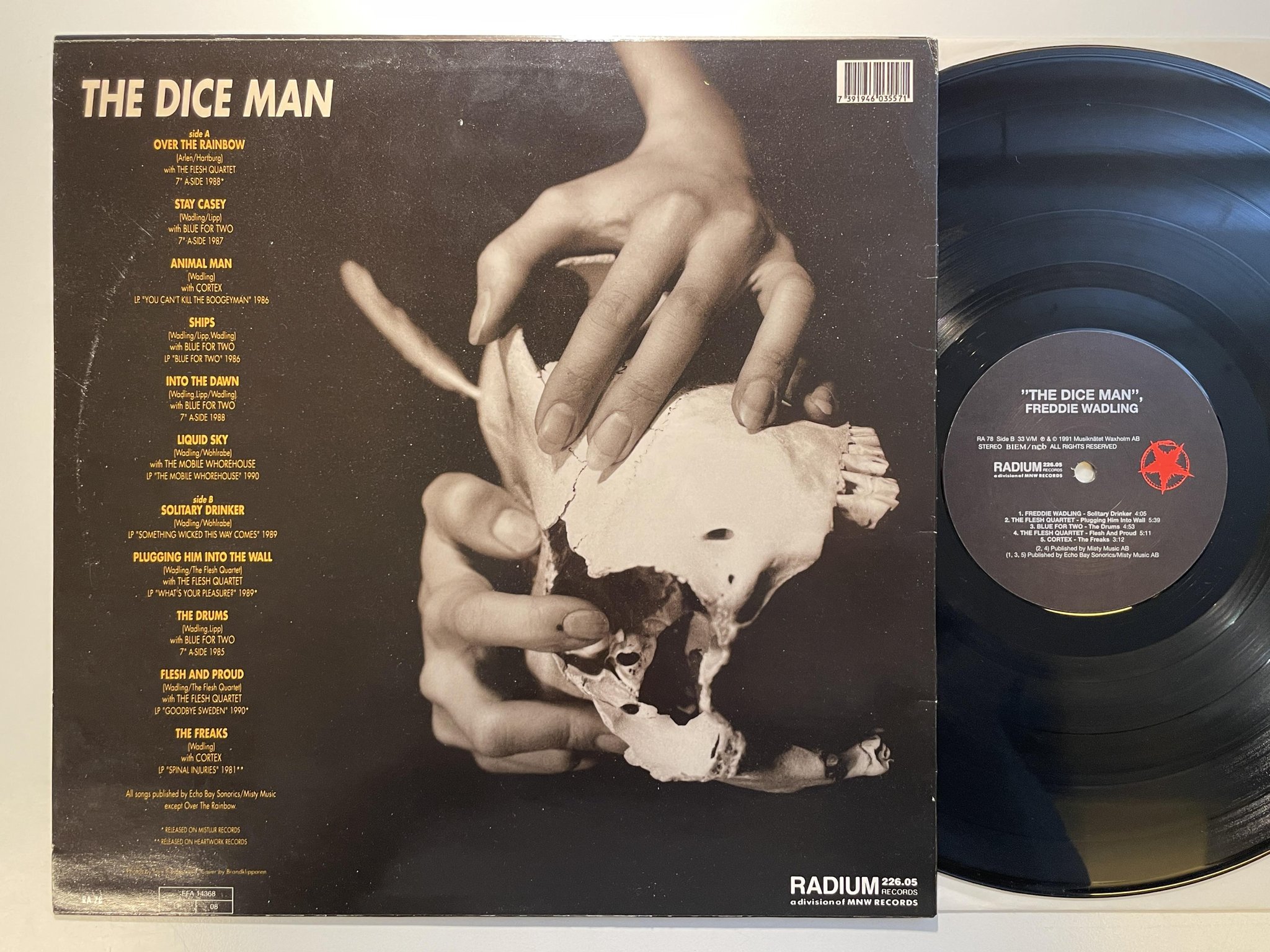 Omslagsbild för skivan FREDDIE WADLING the dice man LP -91 Swe RADIUM 226.05. RA-78