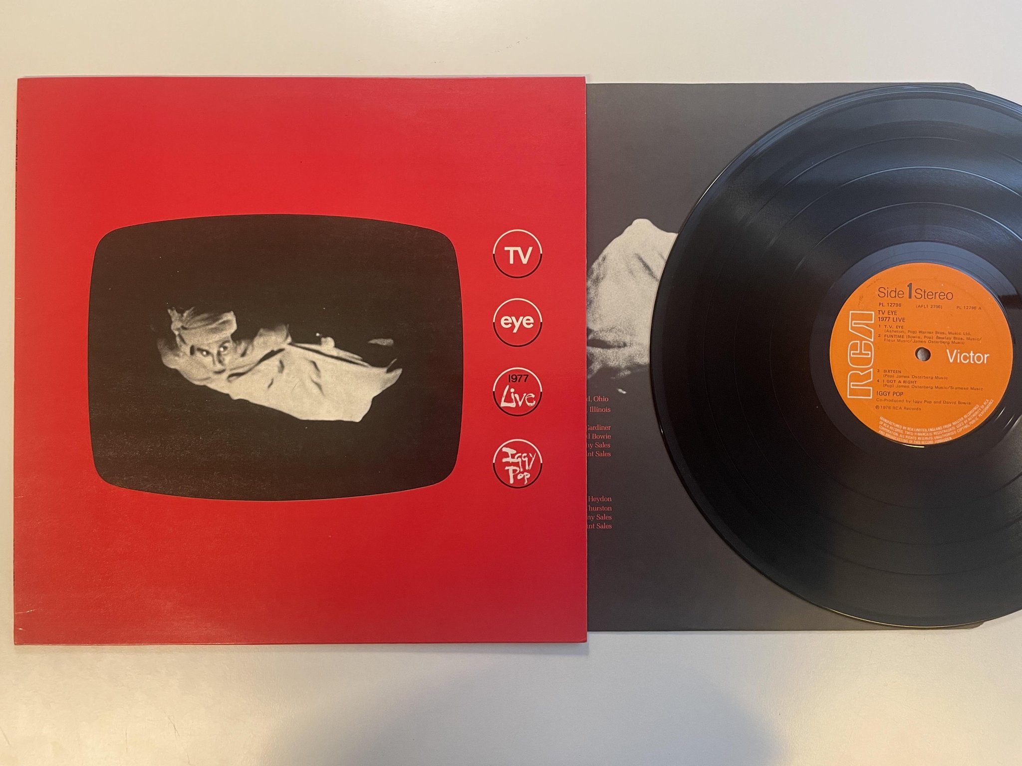 Omslagsbild för skivan IGGY POP TV eye 1977 live LP -78 UK RCA PL 12796