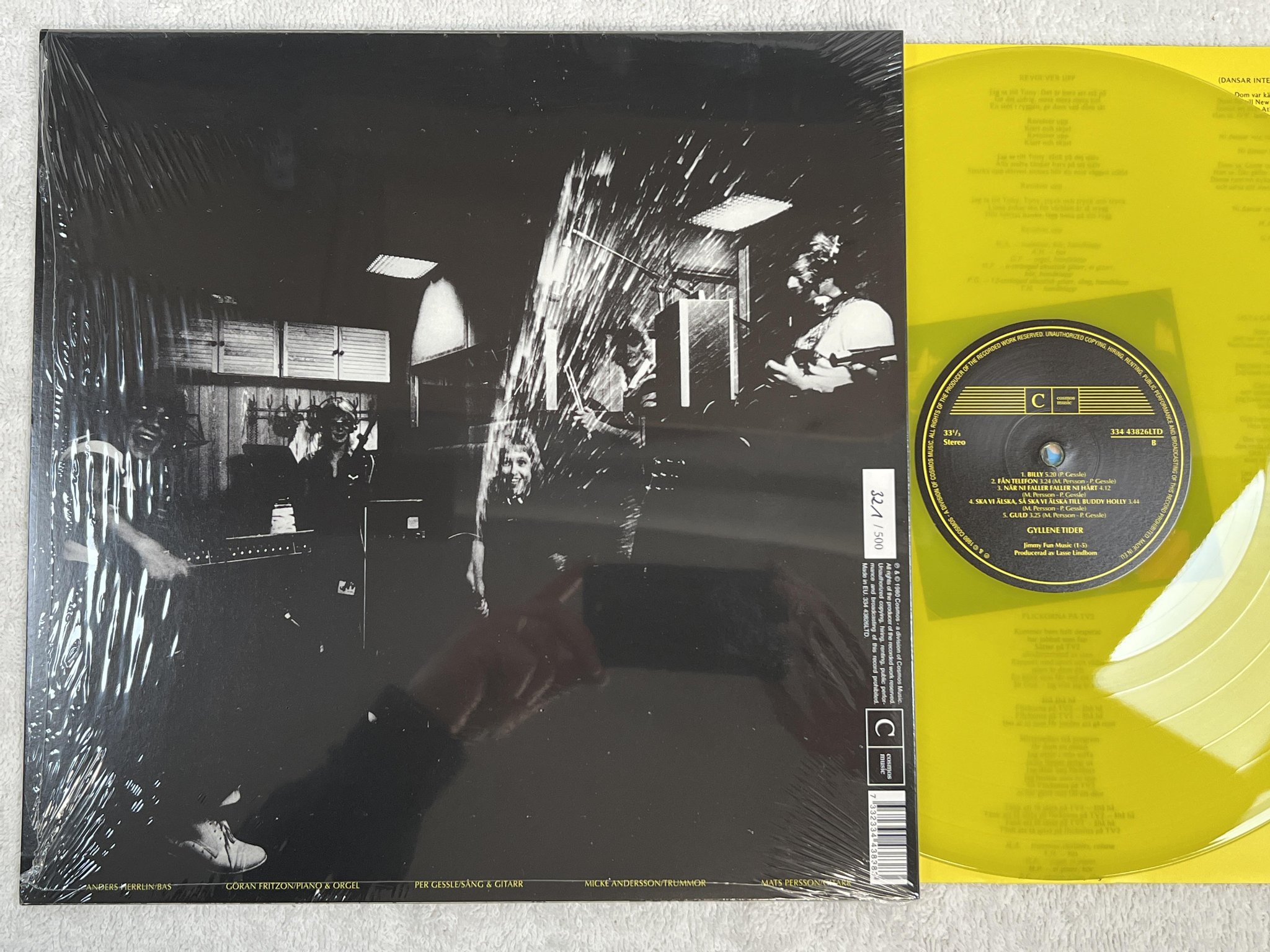 Omslagsbild för skivan GYLLENE TIDER s/t LP 2019 Swe COSMOS MUSIC 334 43826LTD *** NUMBERED EDITION ***