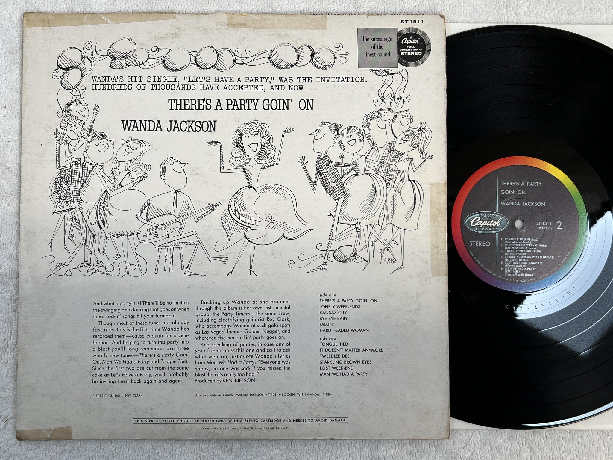 Omslagsbild för skivan WANDA JACKSON there's a party goin' on LP -61 US CAPITOL ST-1511